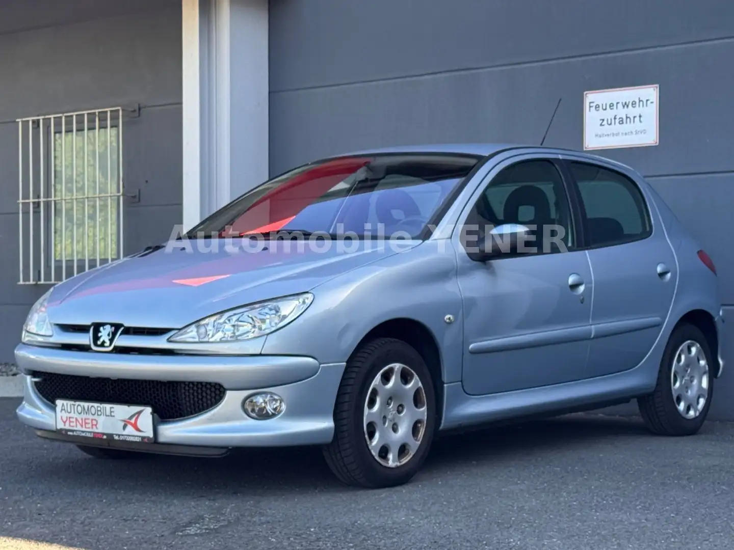 Peugeot 206 1.4 Grand Filou Cool Klima * ZR und TÜV NEU* Grau - 1