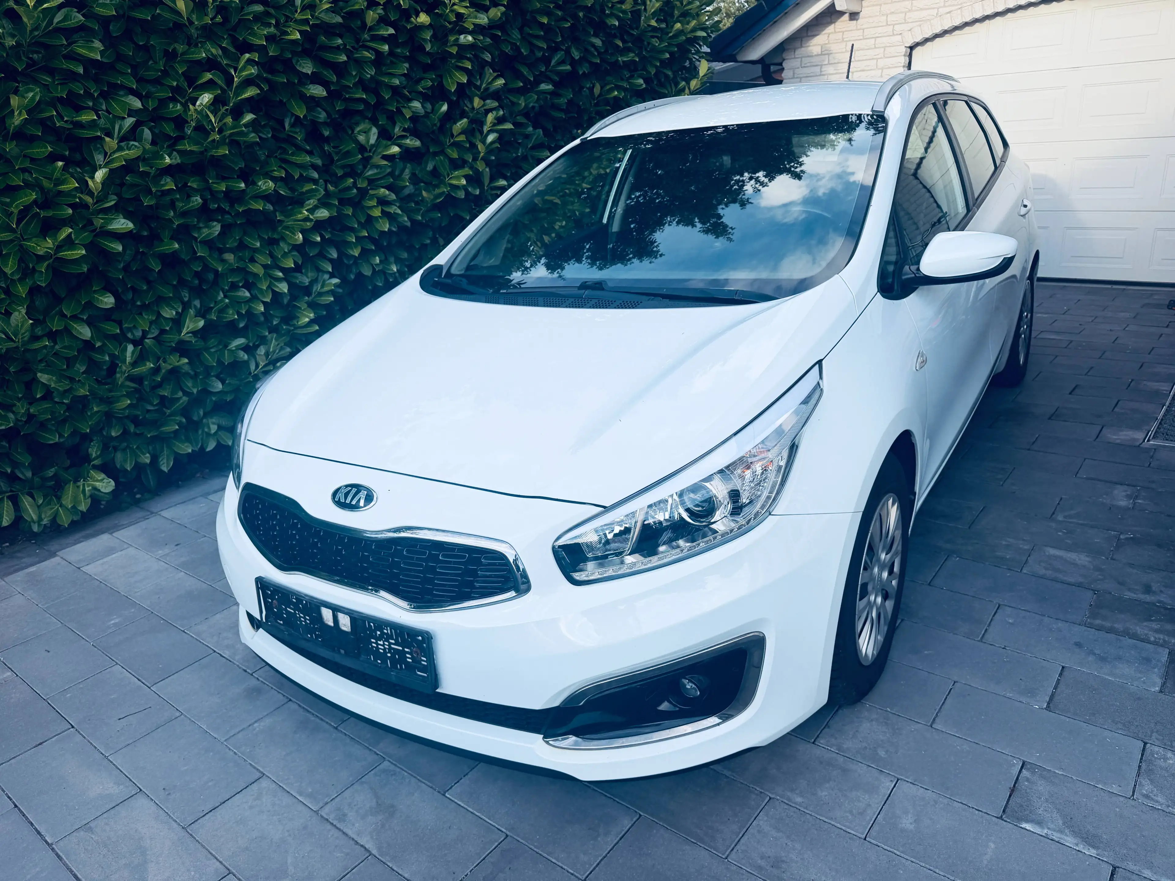 Kia Ceed SW / cee'd SW Attract — photo 2