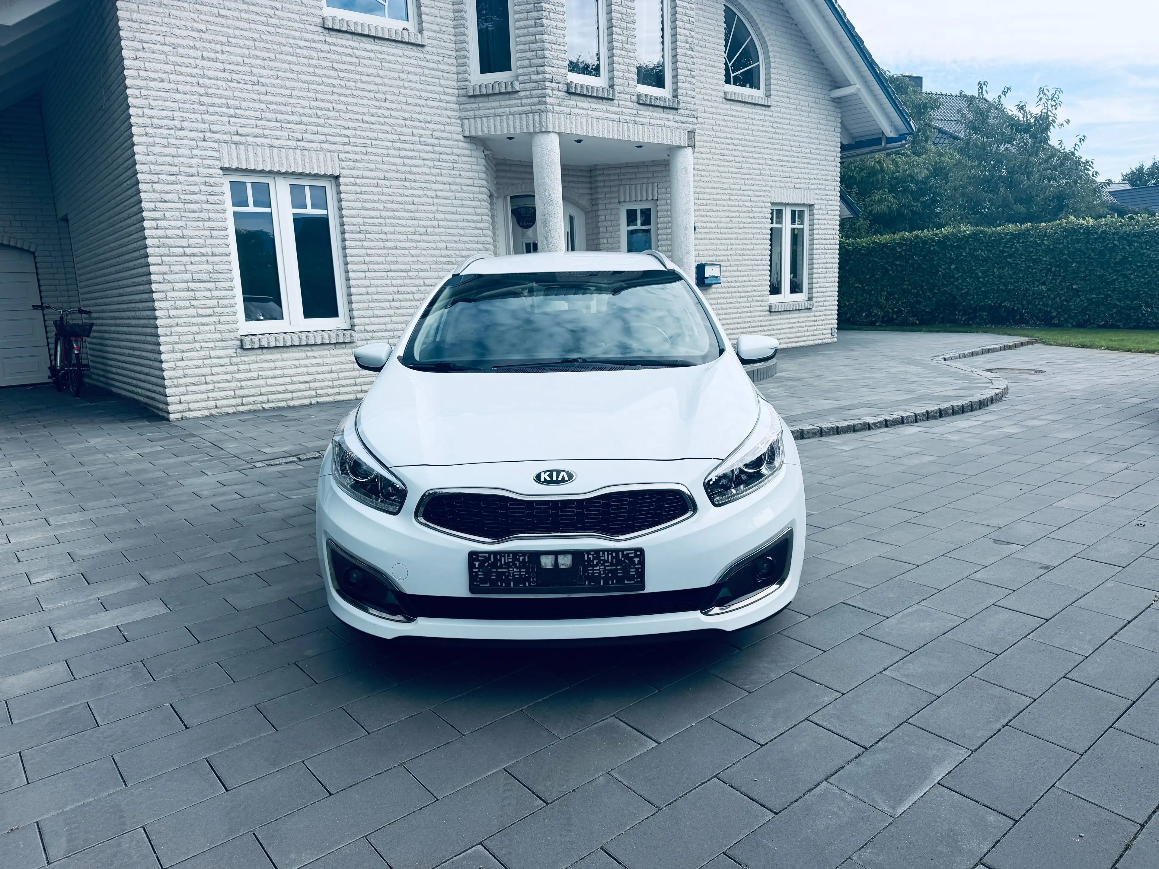 Kia Ceed SW / cee'd SW Attract