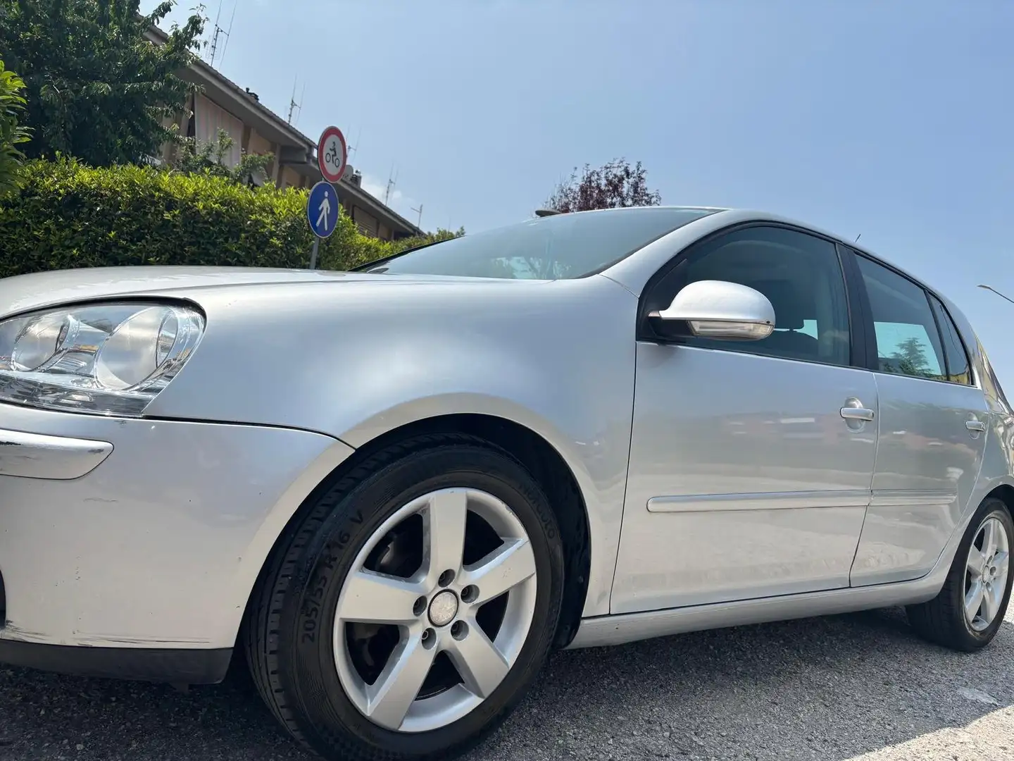 Volkswagen Golf Golf V 2003 5p 1.9 tdi Comfortline Argento - 2