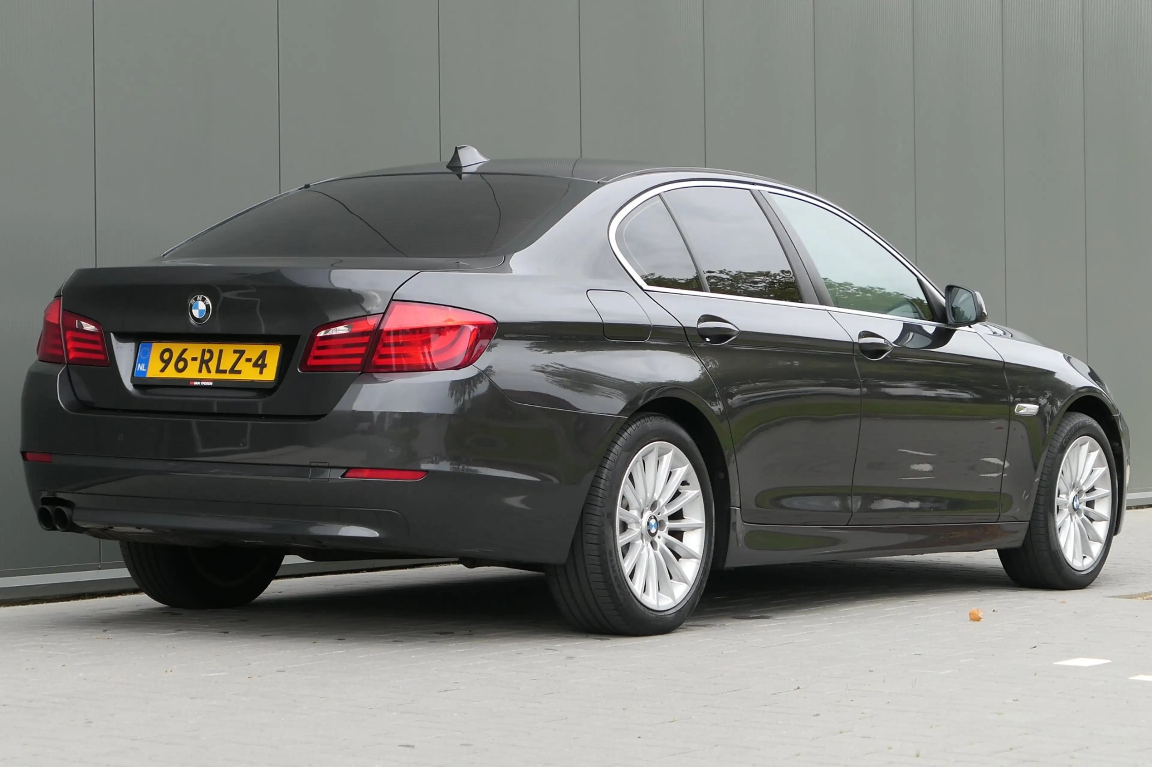 BMW 528 5-serie 528i High Executive NAP Dealer onderhouden — photo 2
