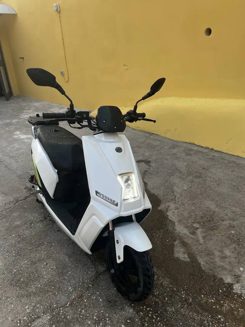 Lifan E3 - 2
