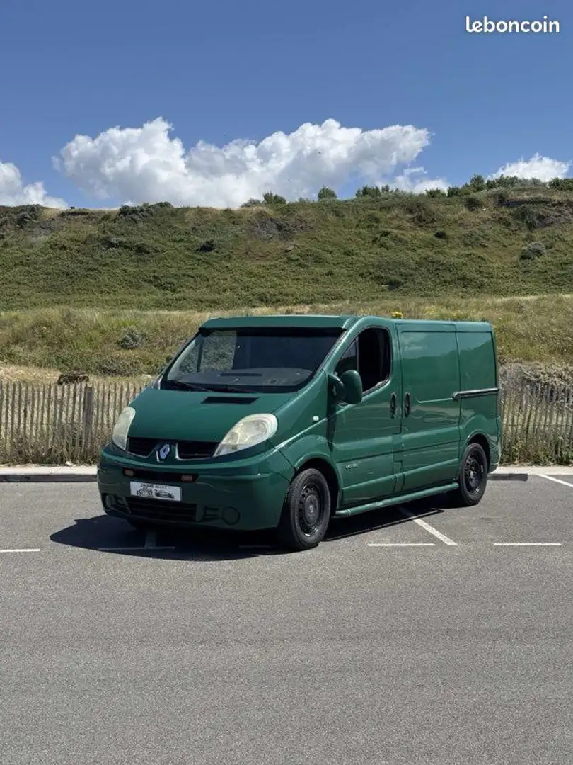 Renault Trafic Groen - 1