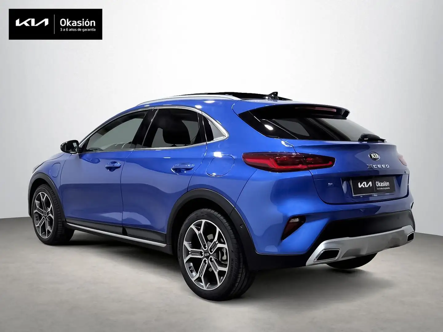 Kia XCeed 1.6 GDi PHEV 104kW (141CV) eMotion Azul - 2