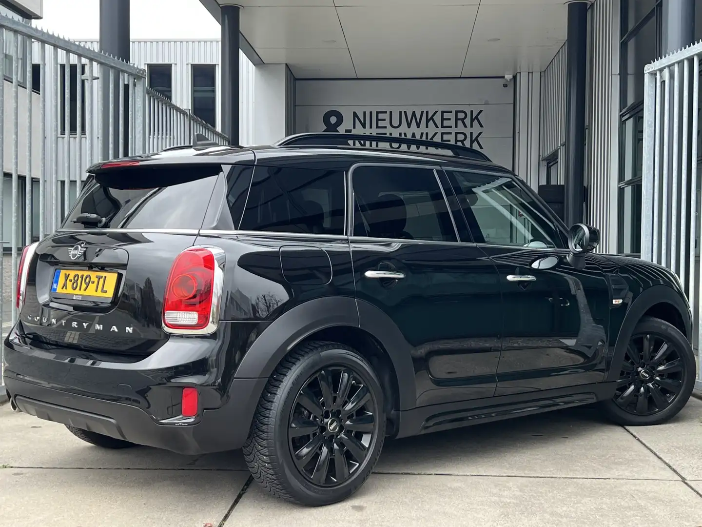 MINI Cooper Countryman Mini 1.5 Business Edition | LEDER | CARPLAY | CRUI Negro - 2