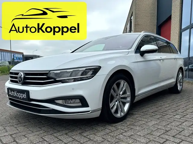 Volkswagen Passat Variant Passat Variant 1.5 TSI Elegance Business R-Line
