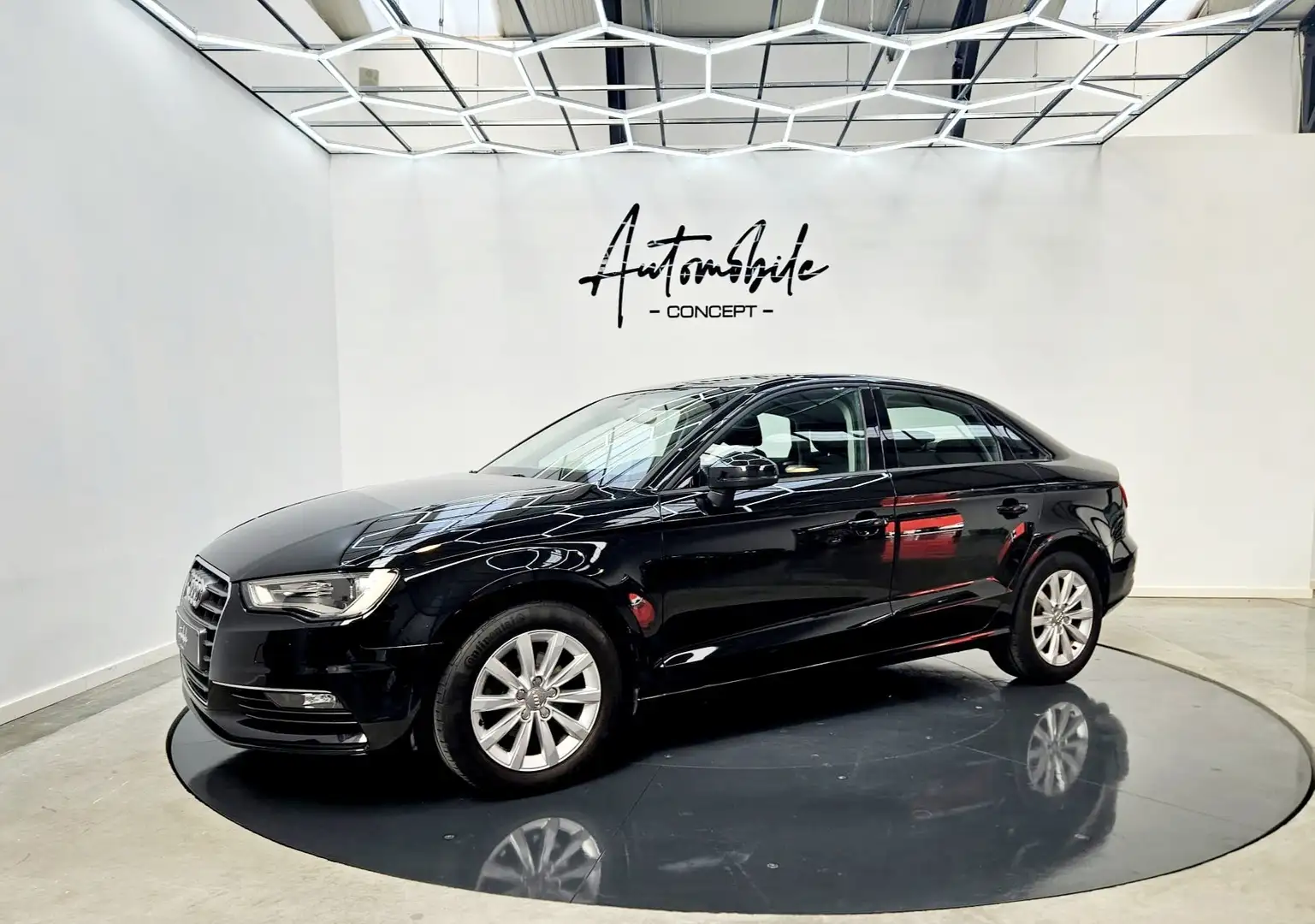 Audi A3 ✅️1AN GARANTIE ✅️BERLINE✅️1.4 ESSENCE✅️EURO 6️⃣ Noir - 1