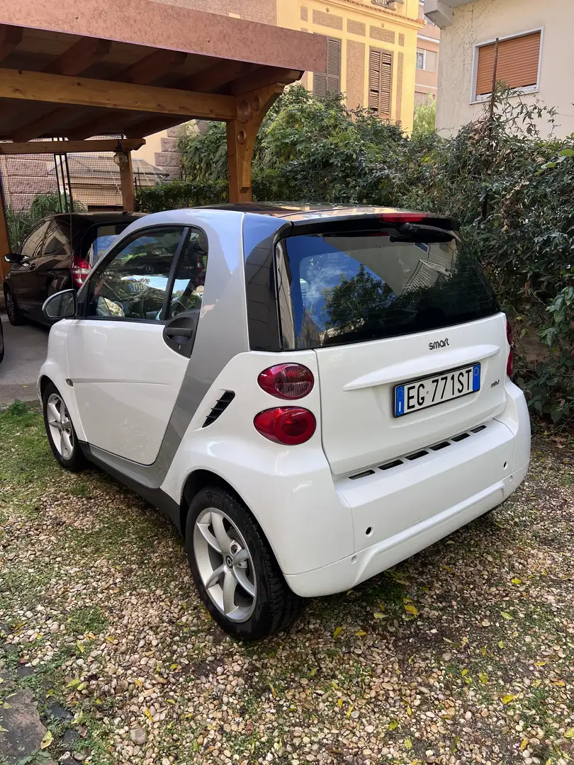 smart forTwo 1.0 mhd bianca 71cv Bianco - 2