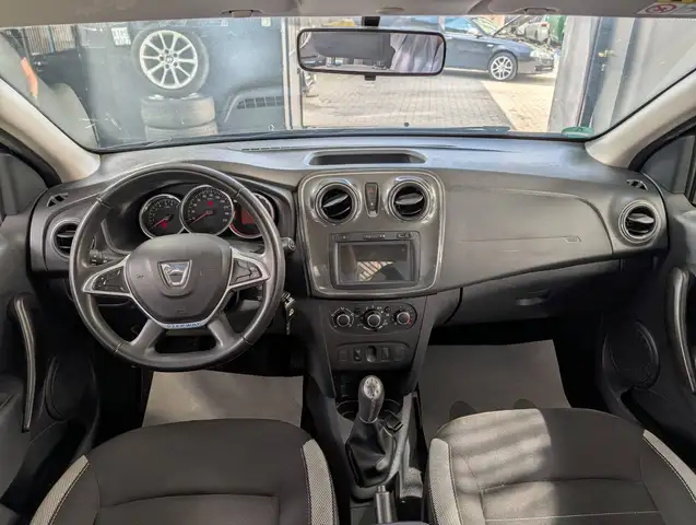 Dacia Sandero view 7