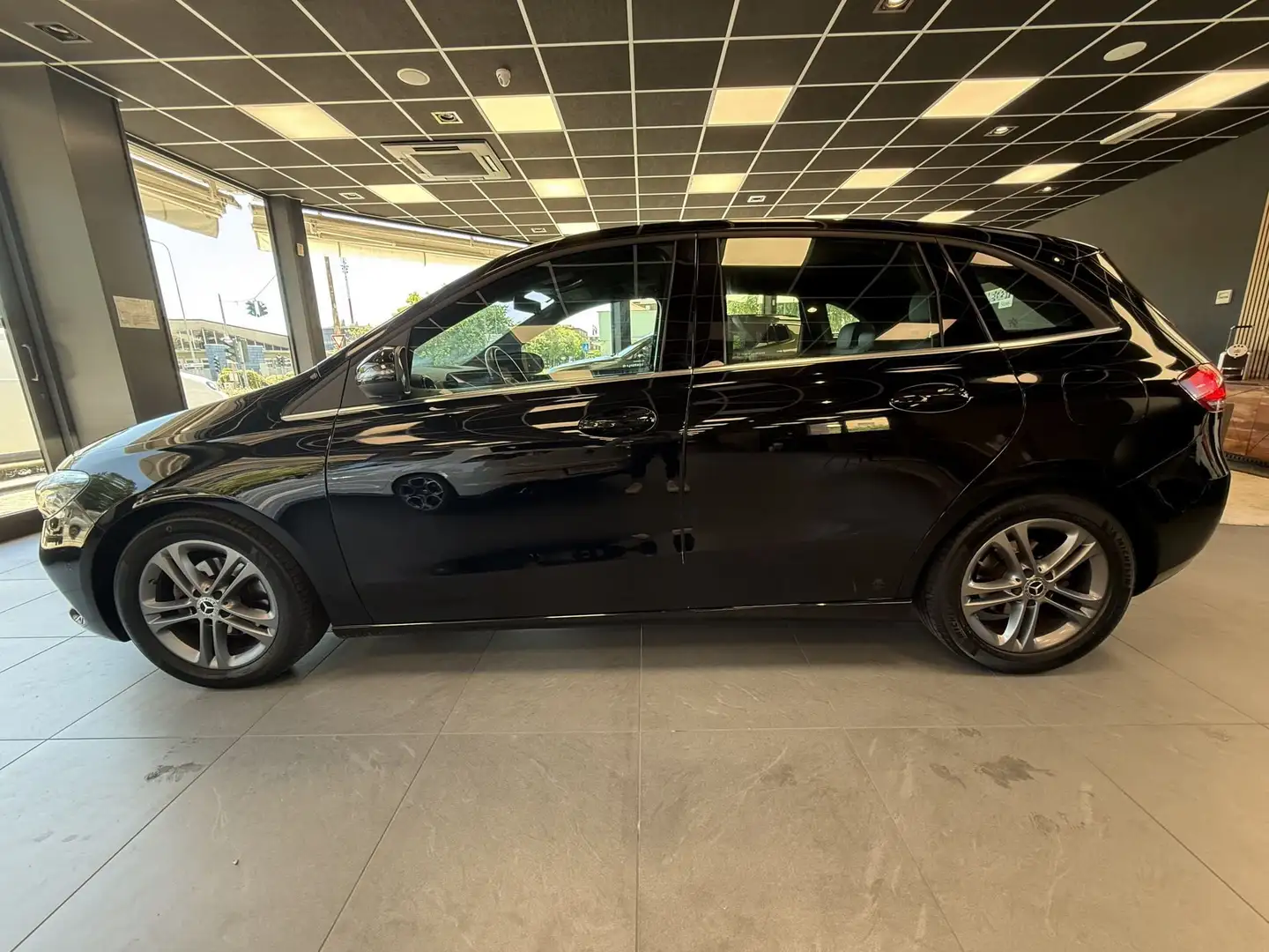 Mercedes-Benz B 180 B 180 d Sport Nero - 2