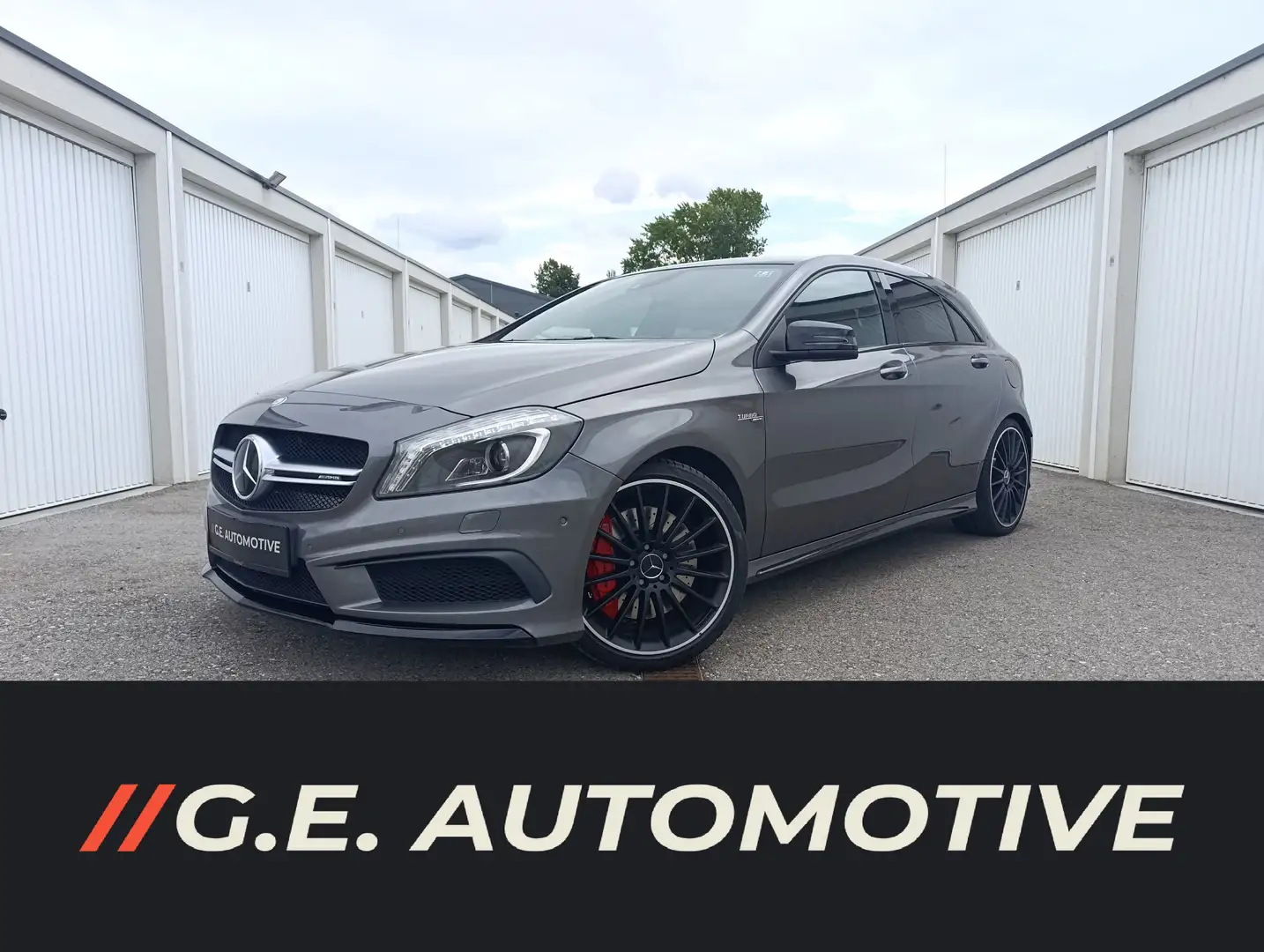 Mercedes-Benz A 45 AMG A 45 AMG 4Matic (176.052) Gris - 1