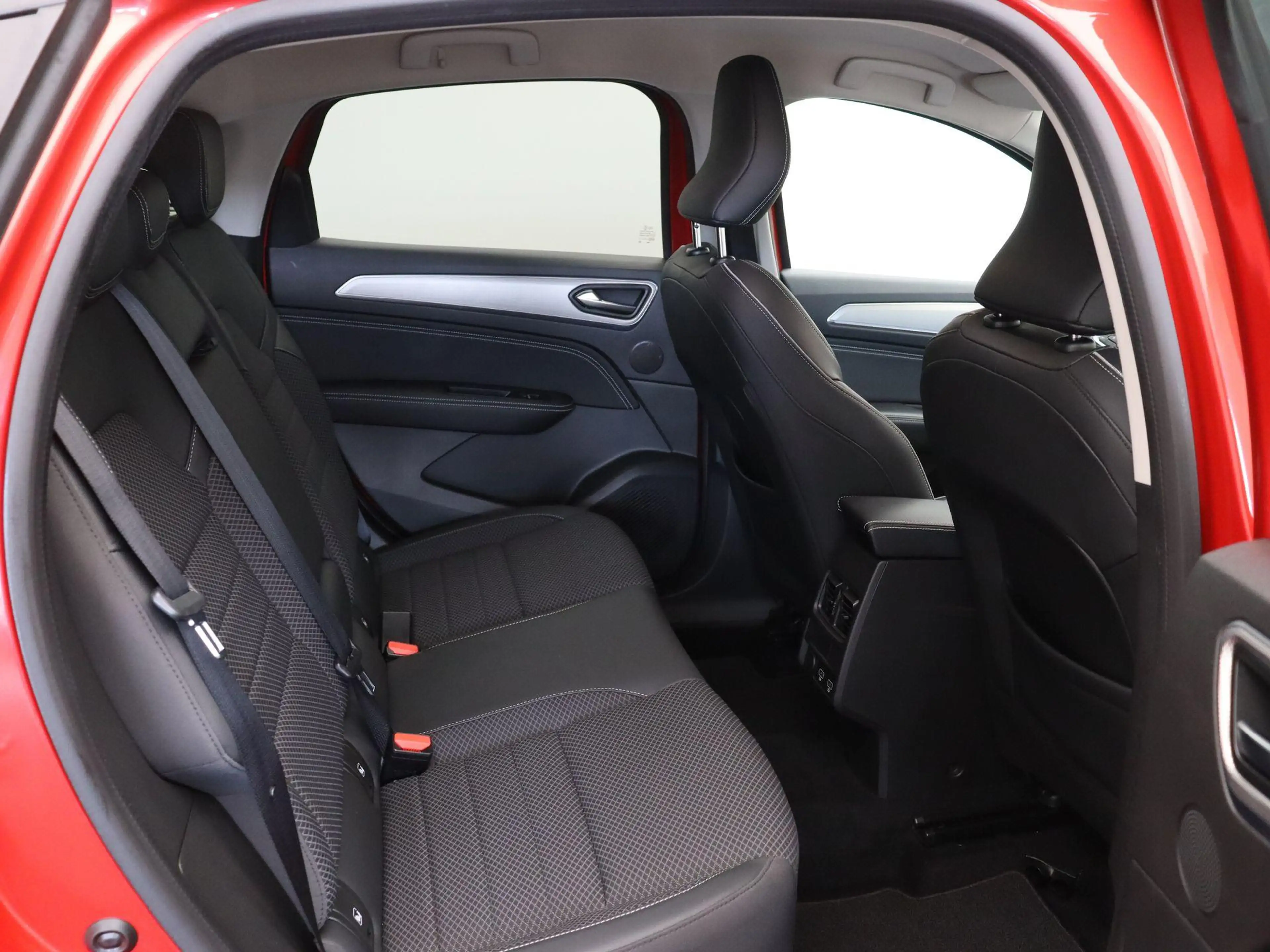 Renault Arkana 145pk E-Tech Hybrid Intens | Dealer onderhouden | — photo 8