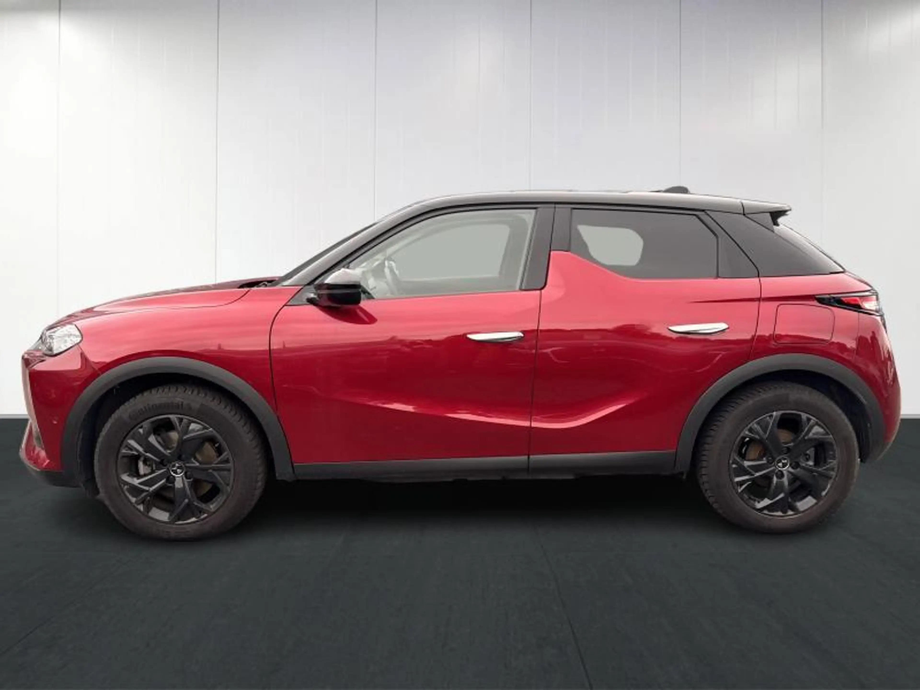 DS Automobiles DS 3 Crossback E-TENSE OPERA — photo 7