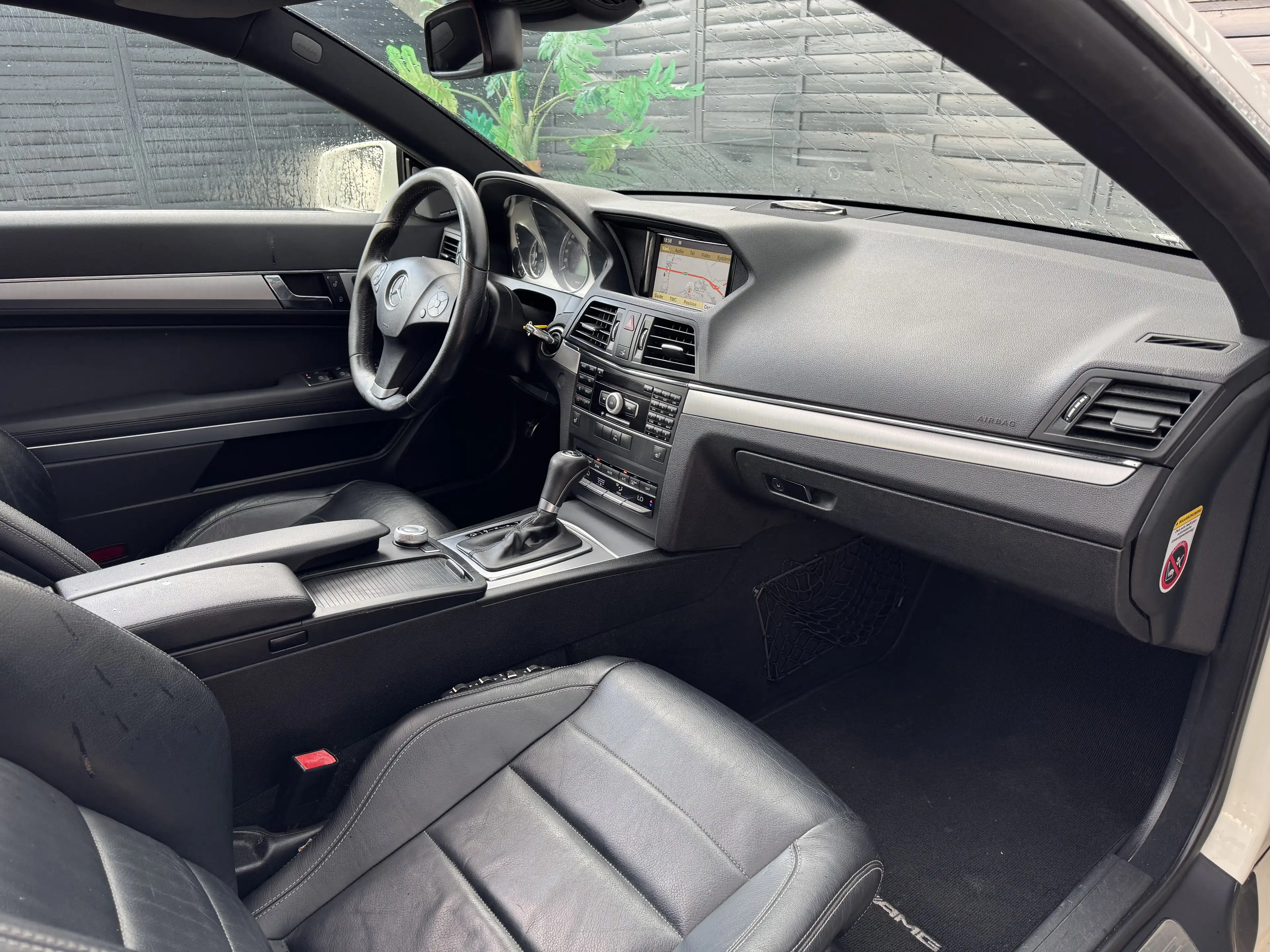 Mercedes-Benz E 250 COUPE E 250 CDI BE Elegance Start/Stop — photo 12