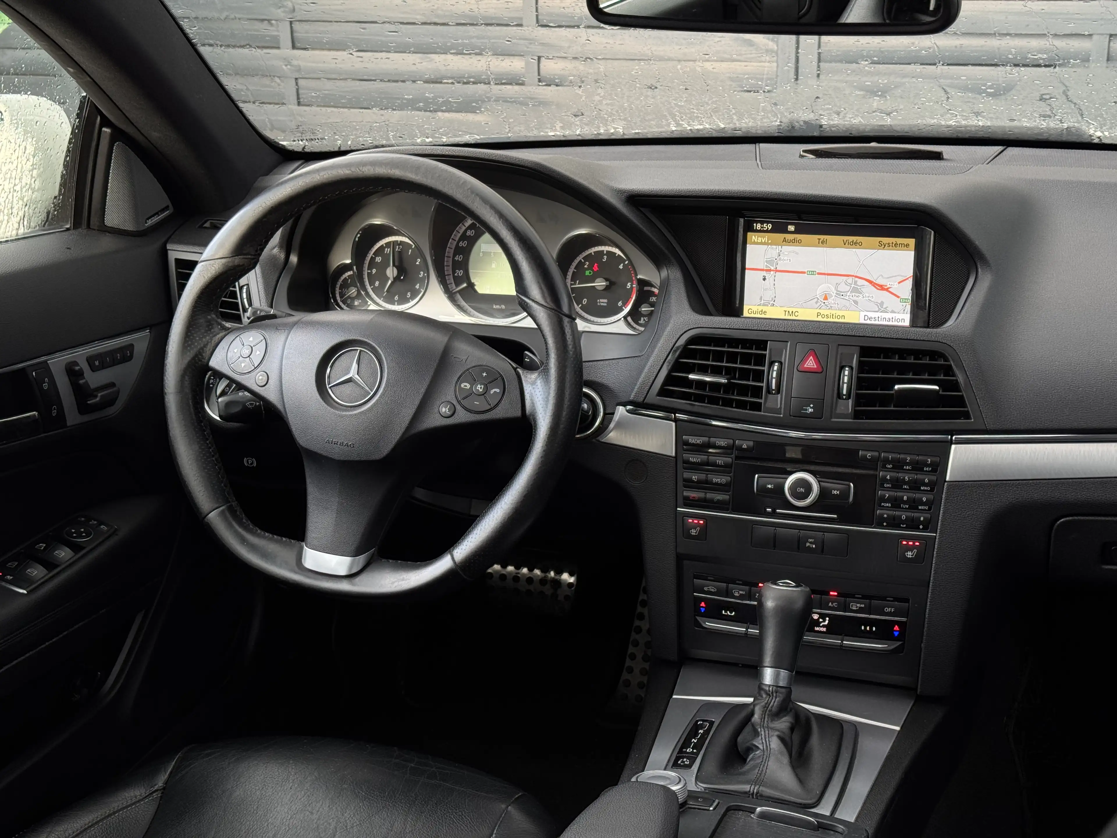 Mercedes-Benz E 250 COUPE E 250 CDI BE Elegance Start/Stop — photo 14