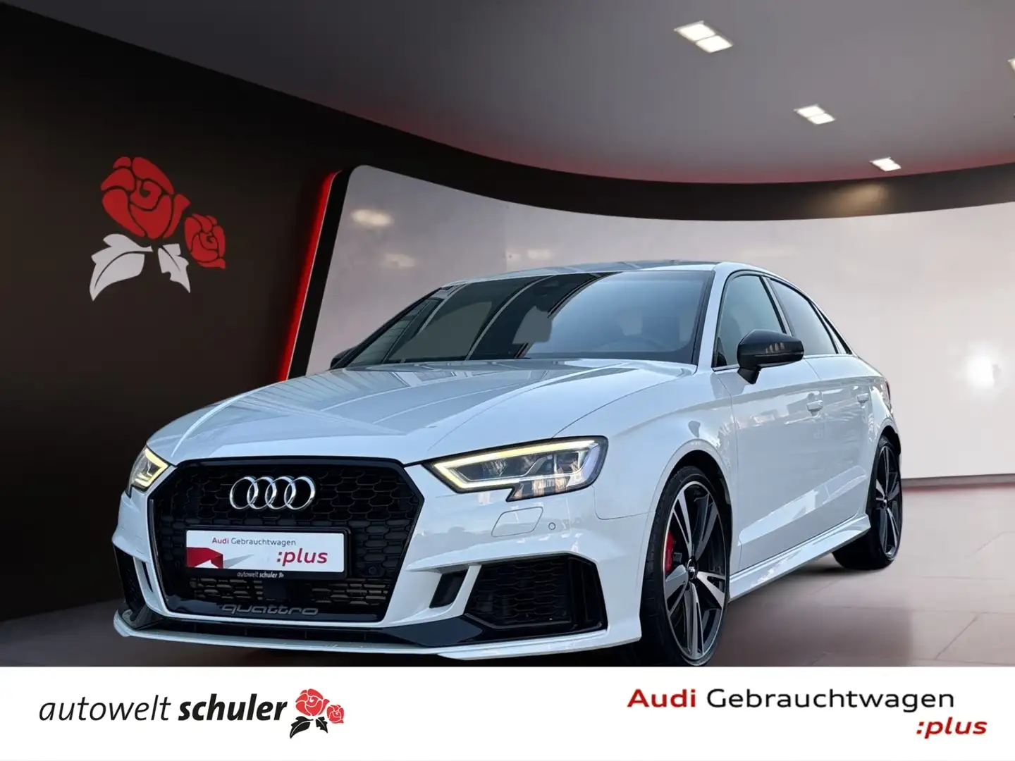 Audi RS3 Limousine 2.5 TFSI quattro LED Navi Weiß - 1