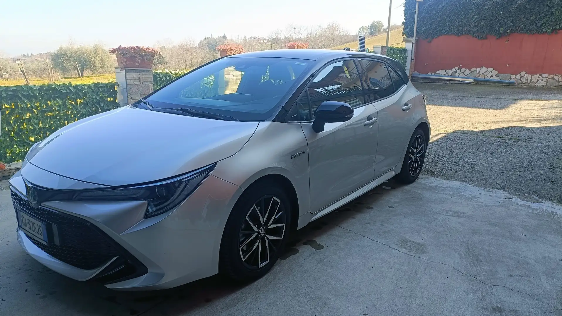Toyota Corolla 1.8h Style cvt - 2