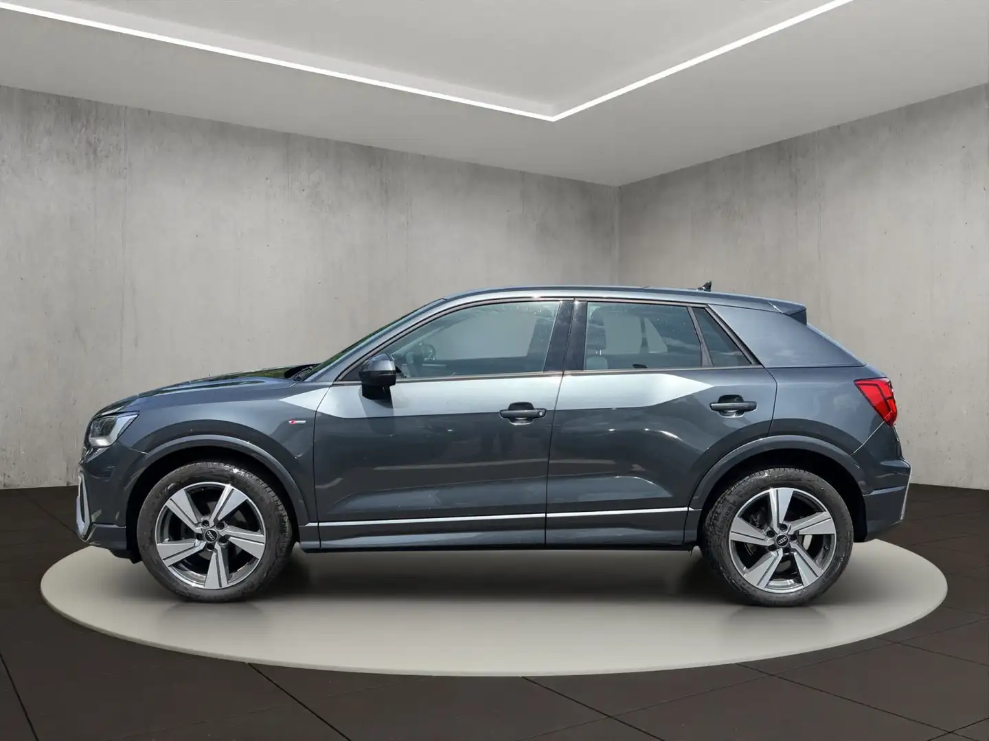 Audi Q2 S line 35 TFSI S tronic Gris - 2