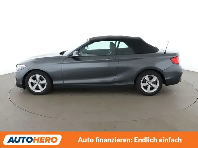 BMW 2 Series view 3