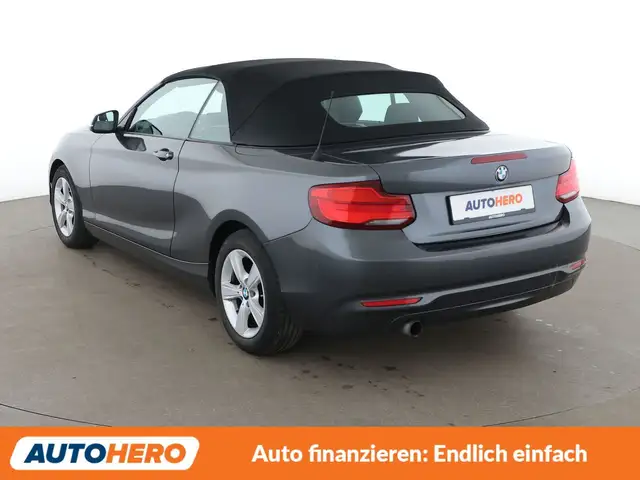 BMW 2 Series view 4