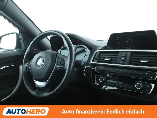 BMW 2 Series view 13