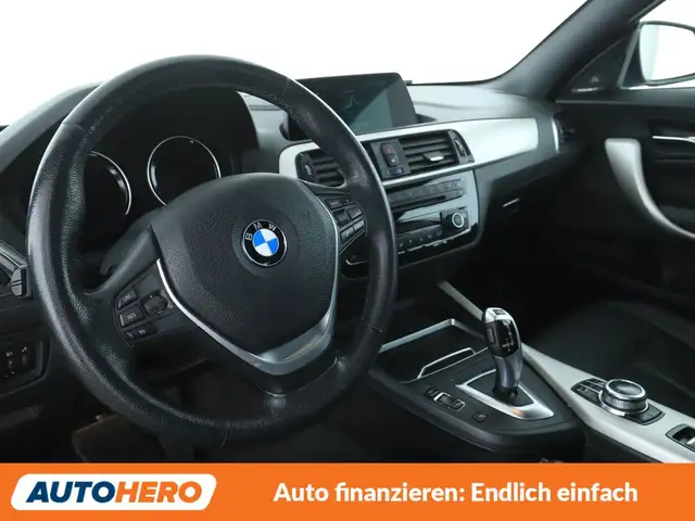 BMW 2 Series view 11