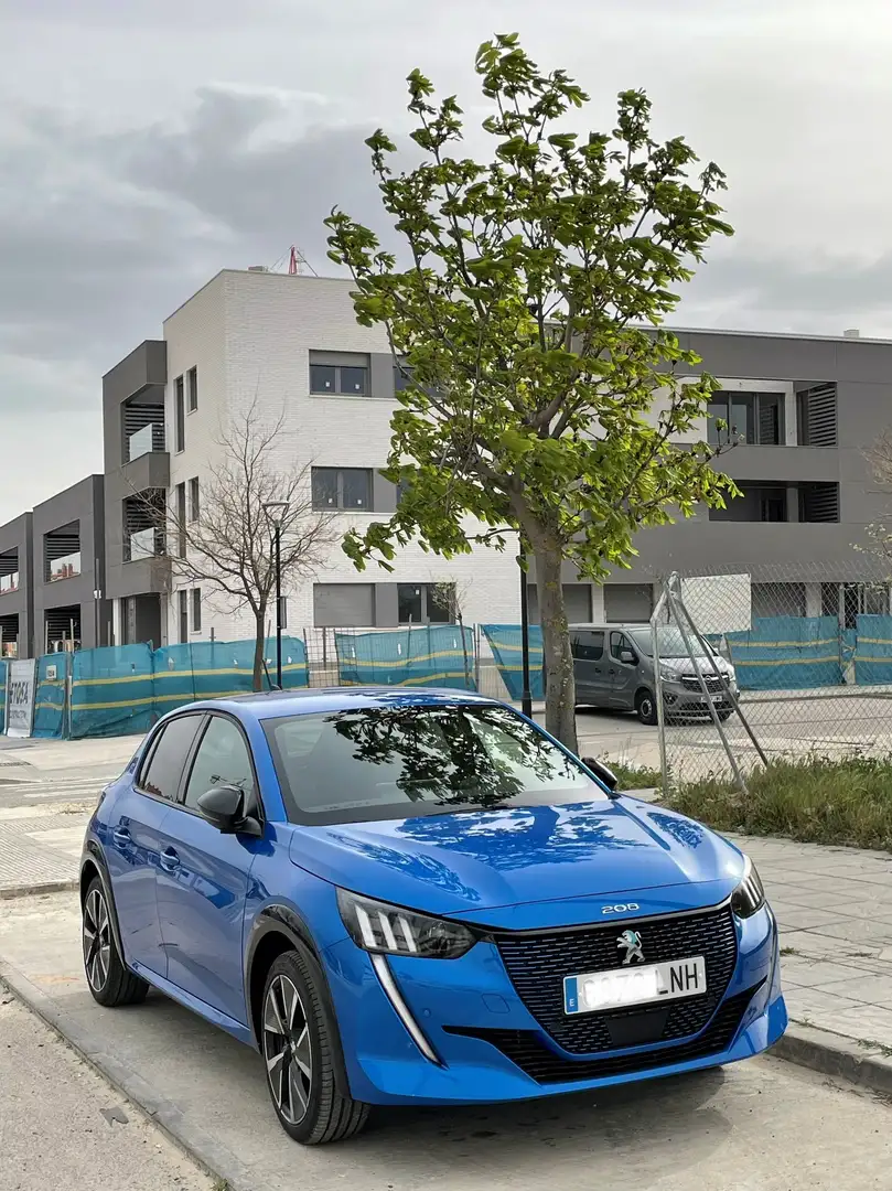 Peugeot 208 208 GT Line Eléctrico 100kW GT Line - 1