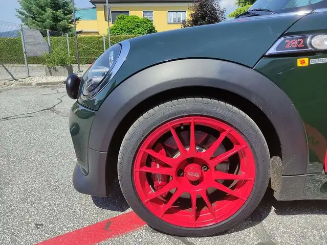 Mini Cooper Cooper view 6