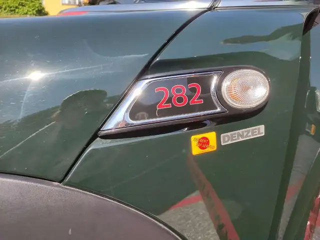 Mini Cooper Cooper view 7