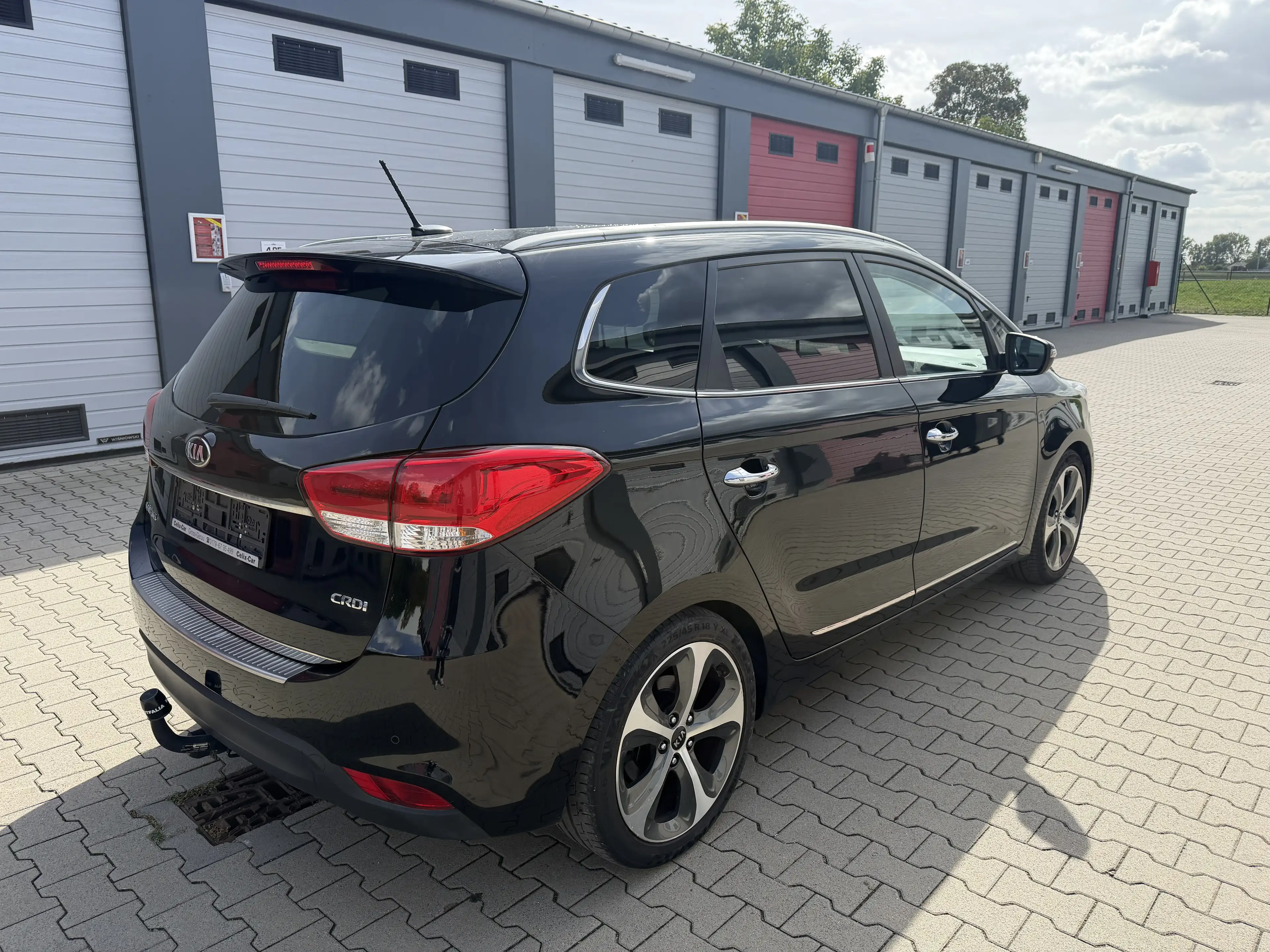 Kia Carens Spirit+*7-Sitzer*+Kamera+AHK+Xenon+Leder — photo 4