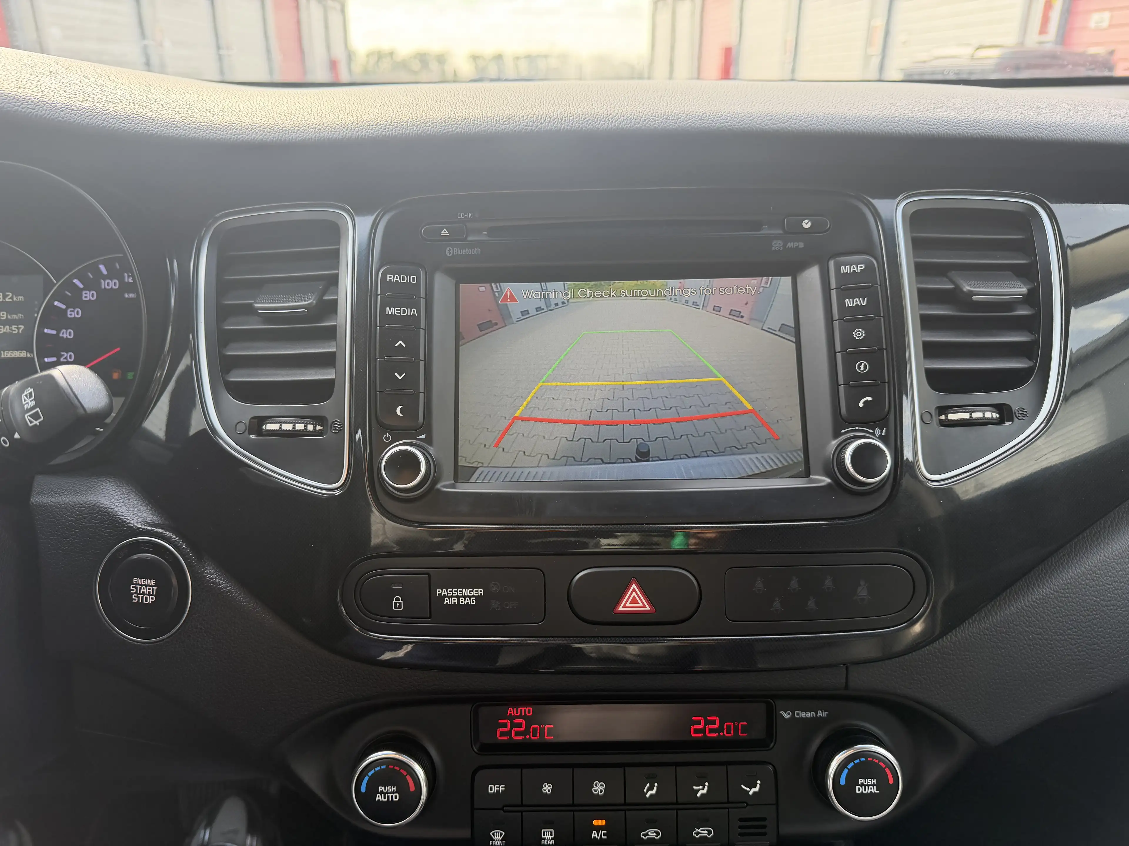 Kia Carens Spirit+*7-Sitzer*+Kamera+AHK+Xenon+Leder — photo 14