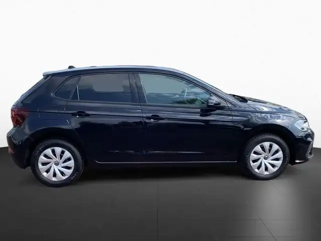 Volkswagen Polo view 6