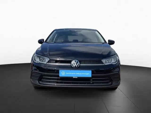 Volkswagen Polo view 3