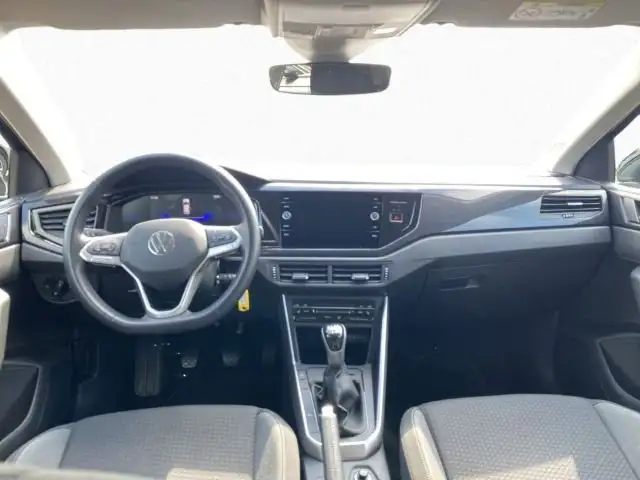 Volkswagen Polo view 11