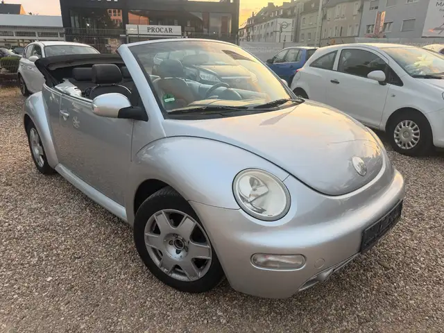 Volkswagen Beetle Cabrio Leder/ Sitzheizung
