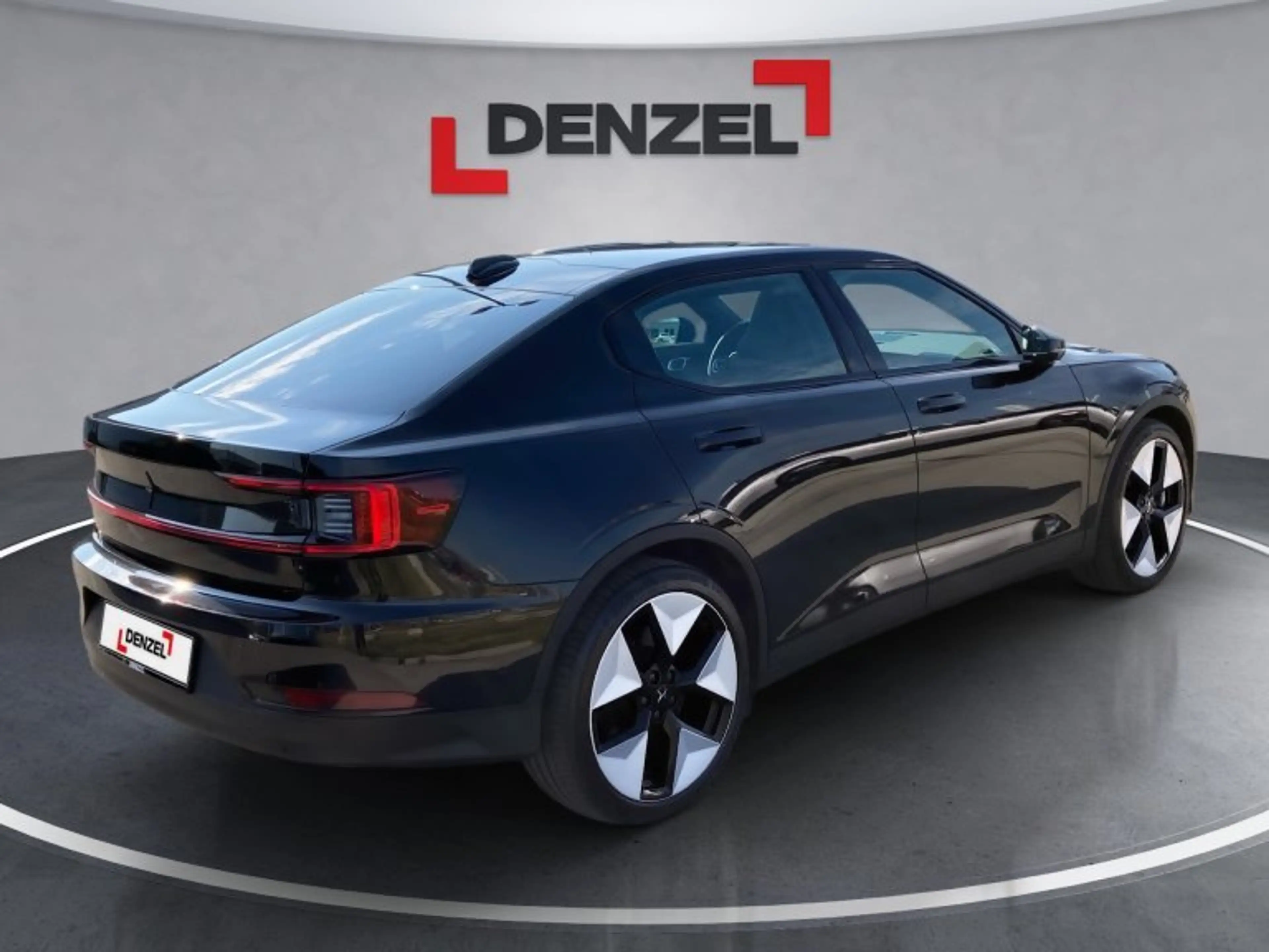 Polestar 2 Polestar 2 Longe Range Dual Motor — photo 4