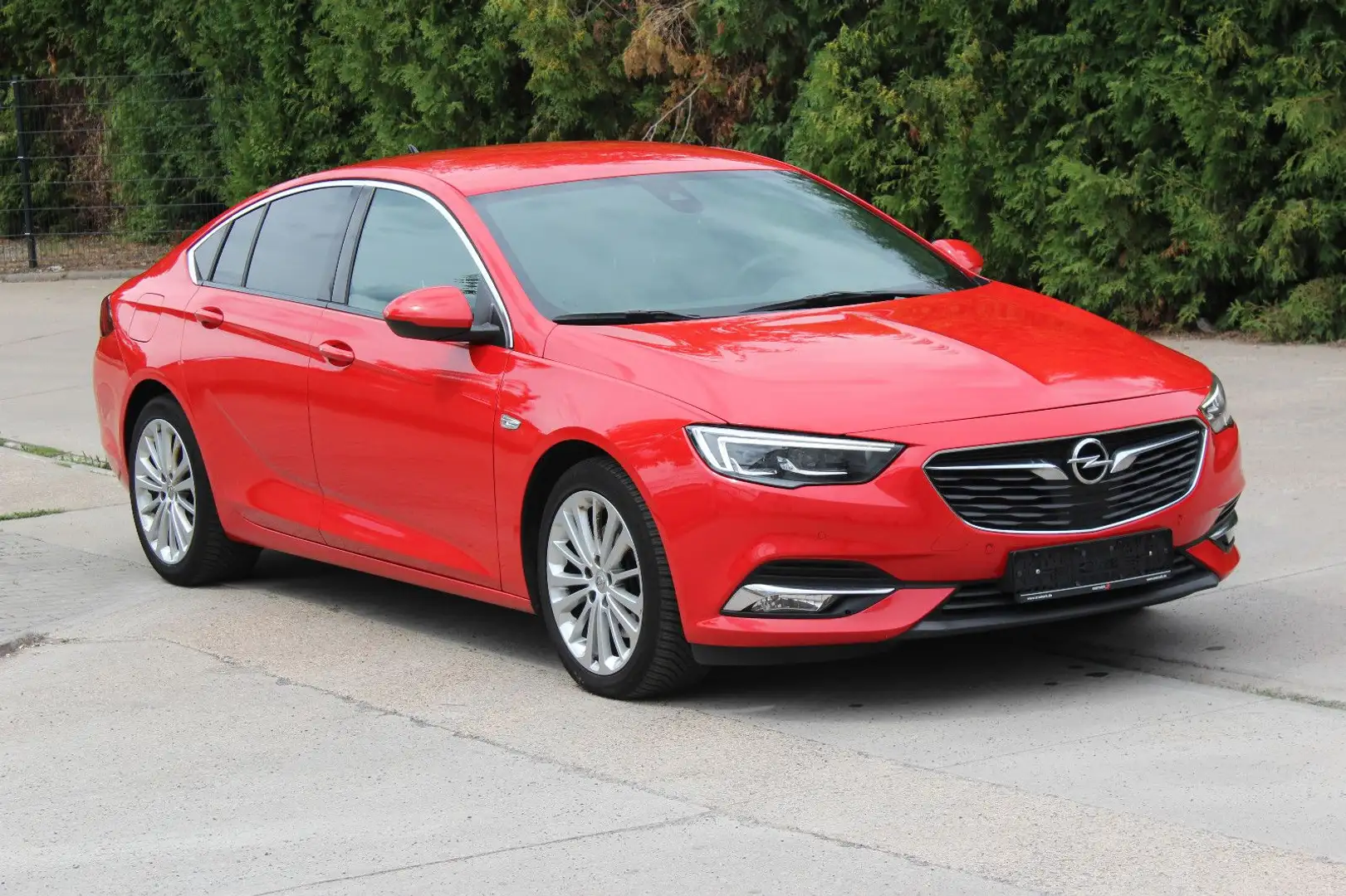 Opel Insignia B Exclusive 4x4 2.0CDTI*HUD*AHK Czerwony - 1