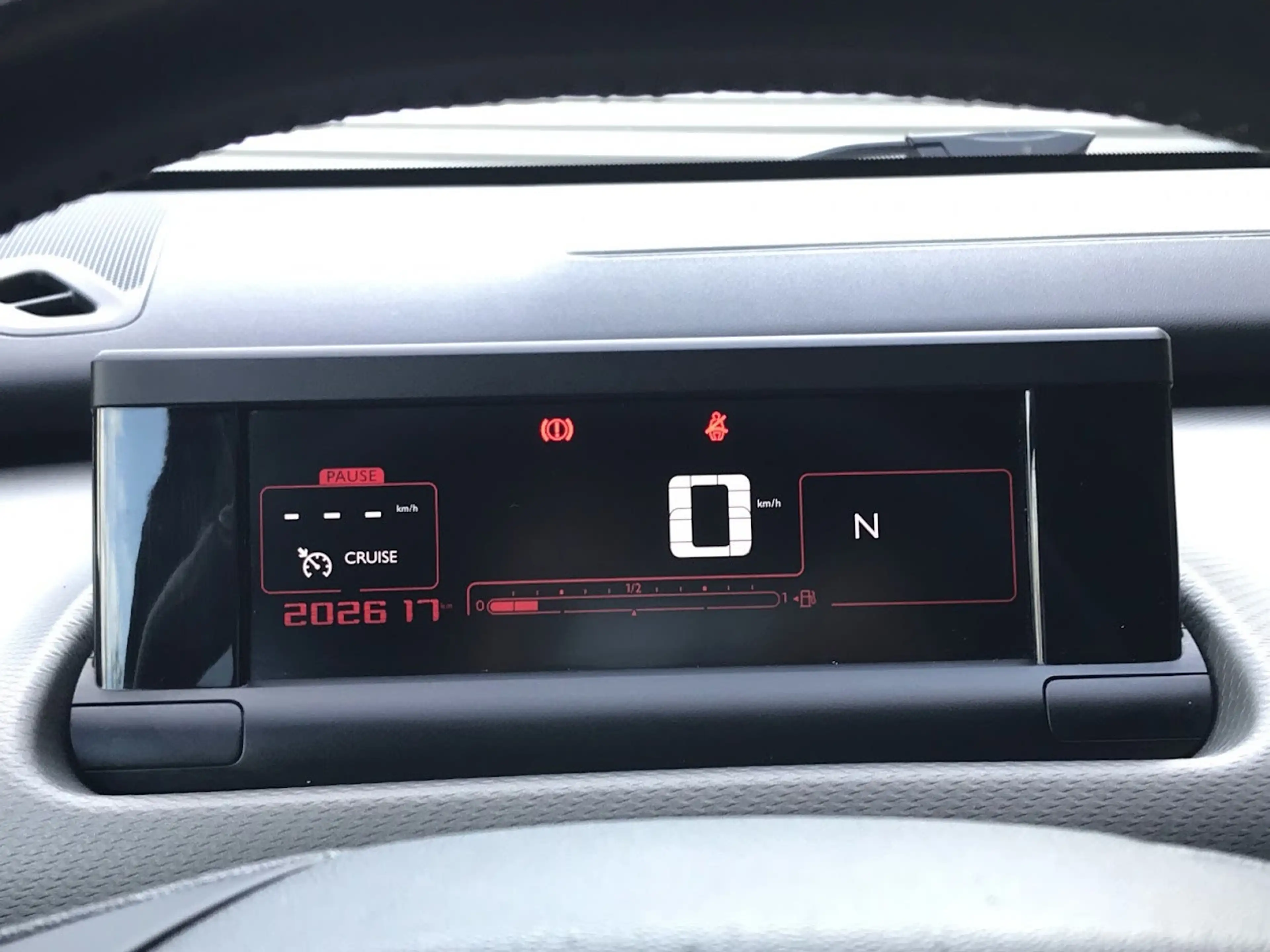 Citroen C4 Cactus 1.2 PureTech Shine|Navi|Cruise|Camera|Automaat|DAB — photo 15
