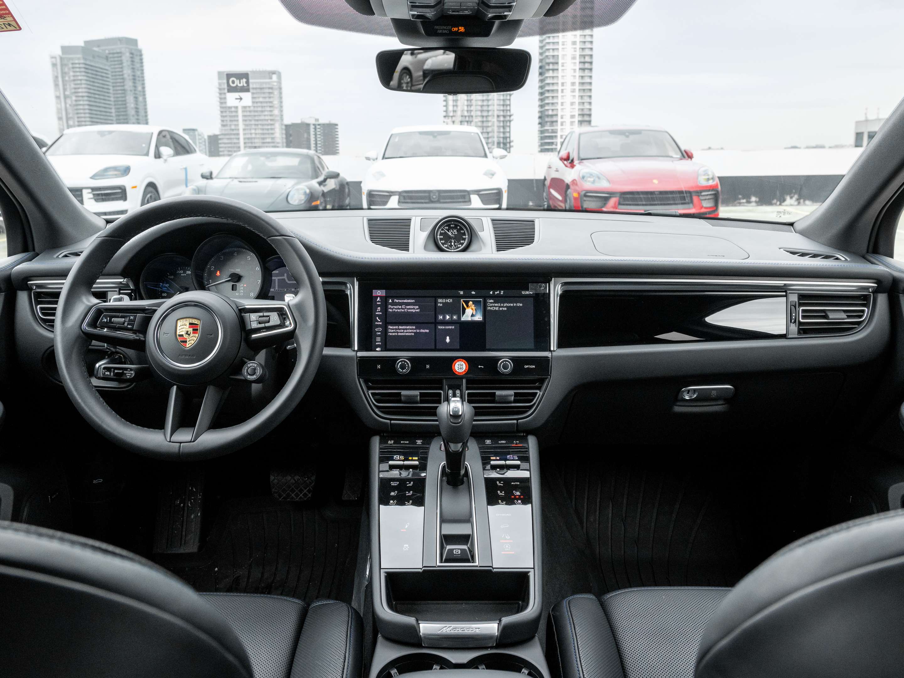 2025 Porsche Macan S | Winter Tire Package Included thumb 35