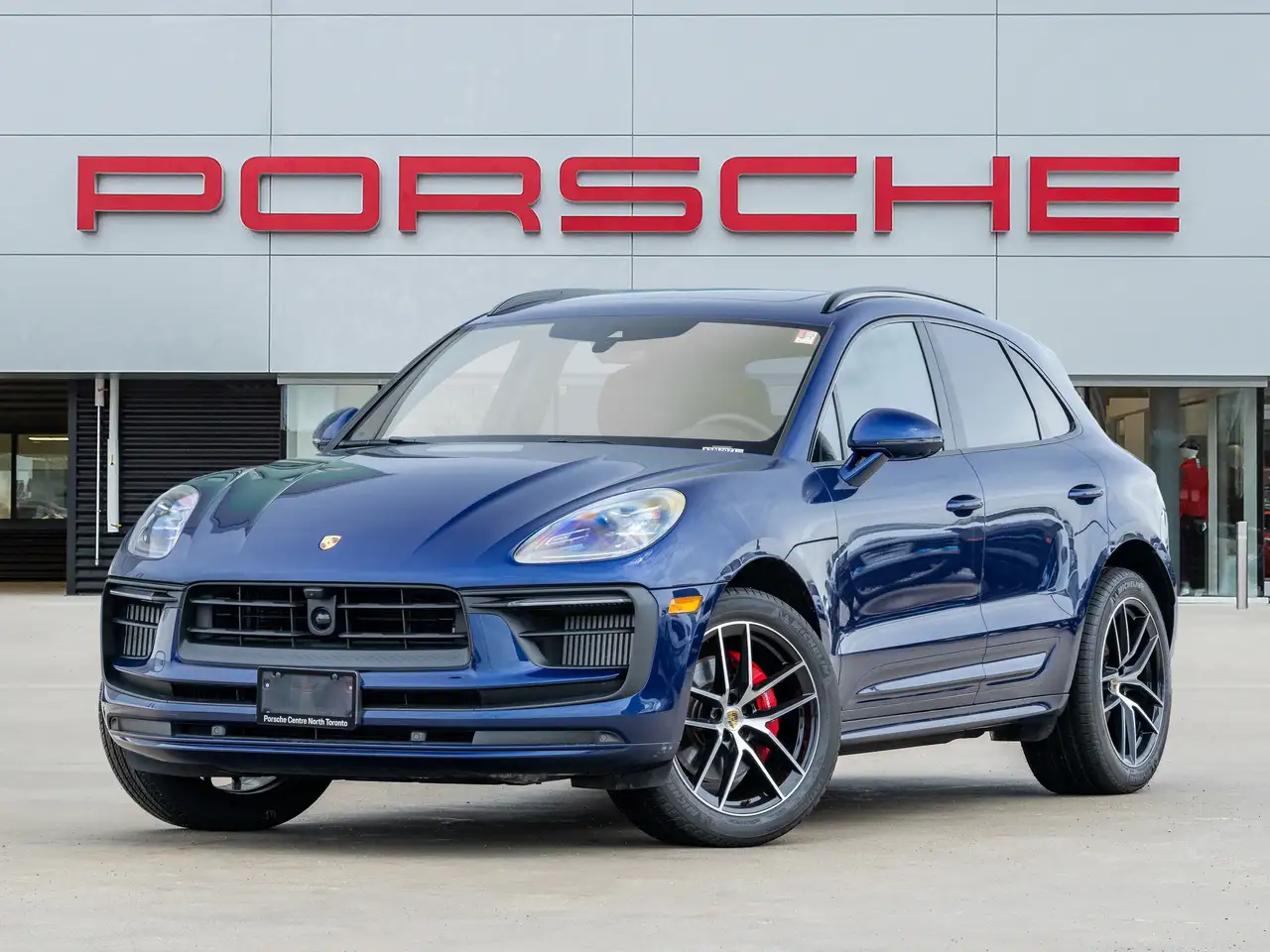 2025 Porsche Macan