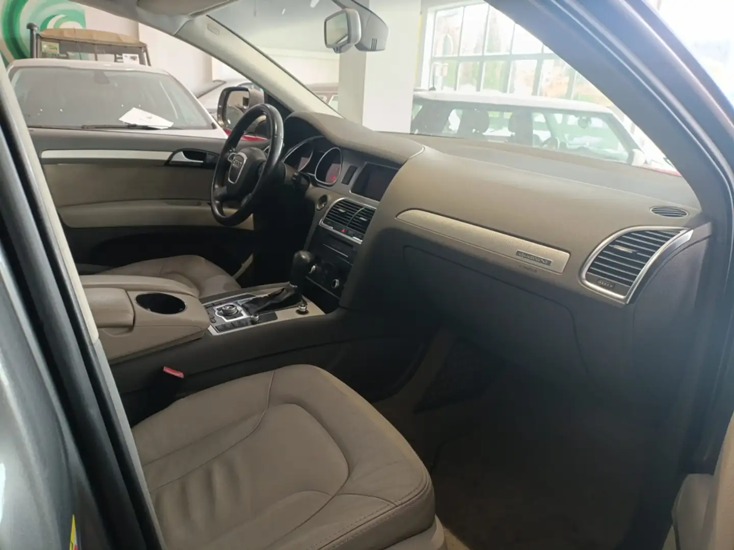 Audi Q7 3.0TDI CD Ambition Tiptronic - 2