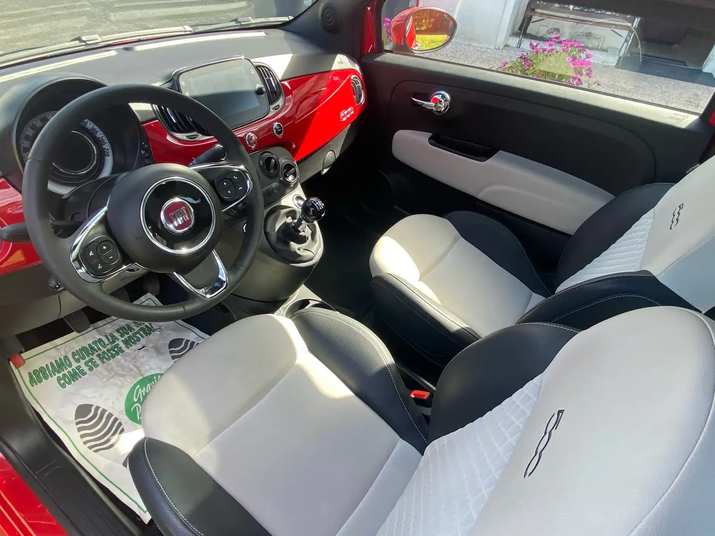 Fiat 500 1.0 hybrid Dolcevita 70cv 23.000km NEOPATENTATI Rojo - 2