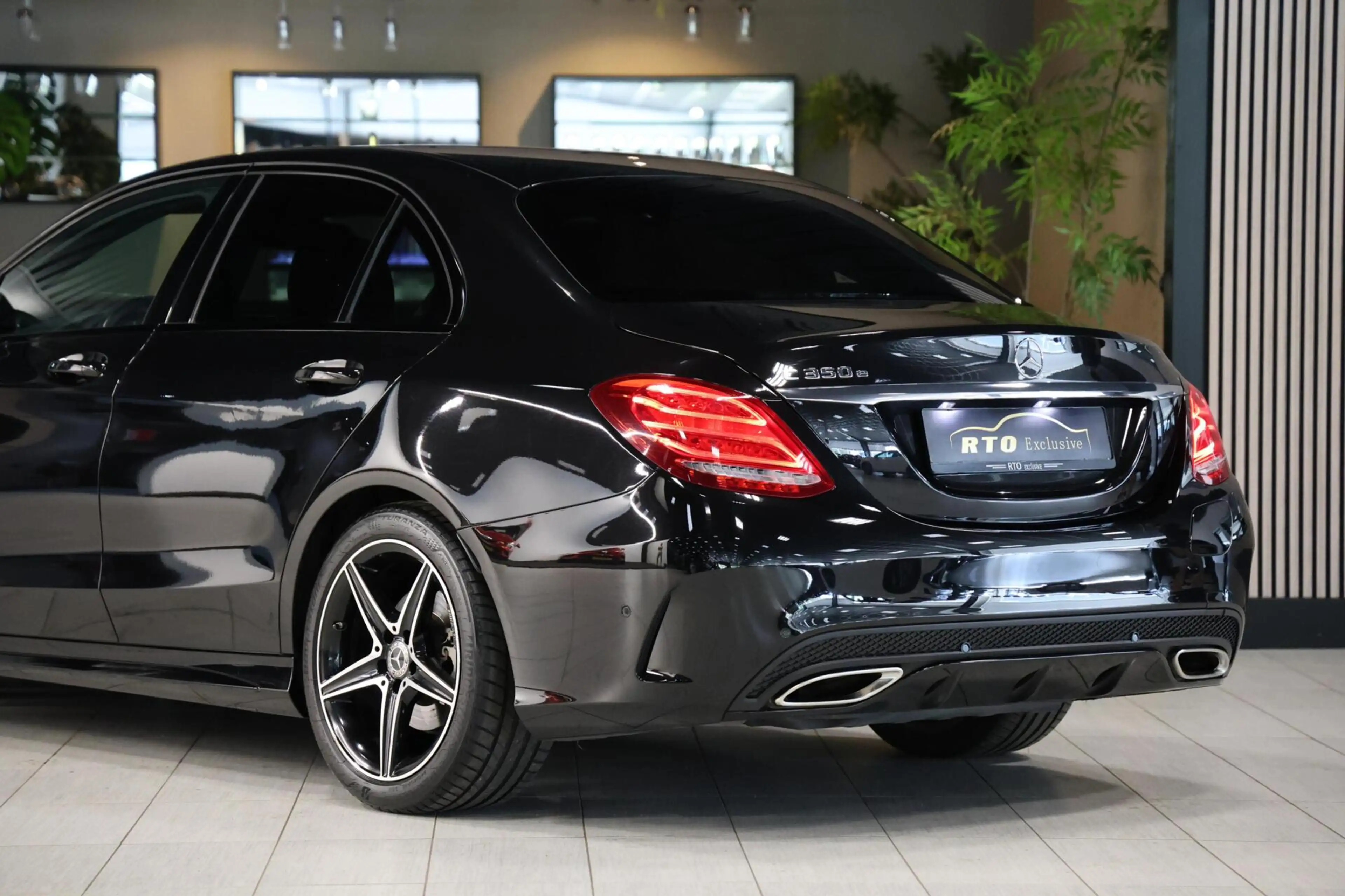 Mercedes-Benz C 350 e AMG|Luchtvering|Night|Carplay|Leder — photo 15