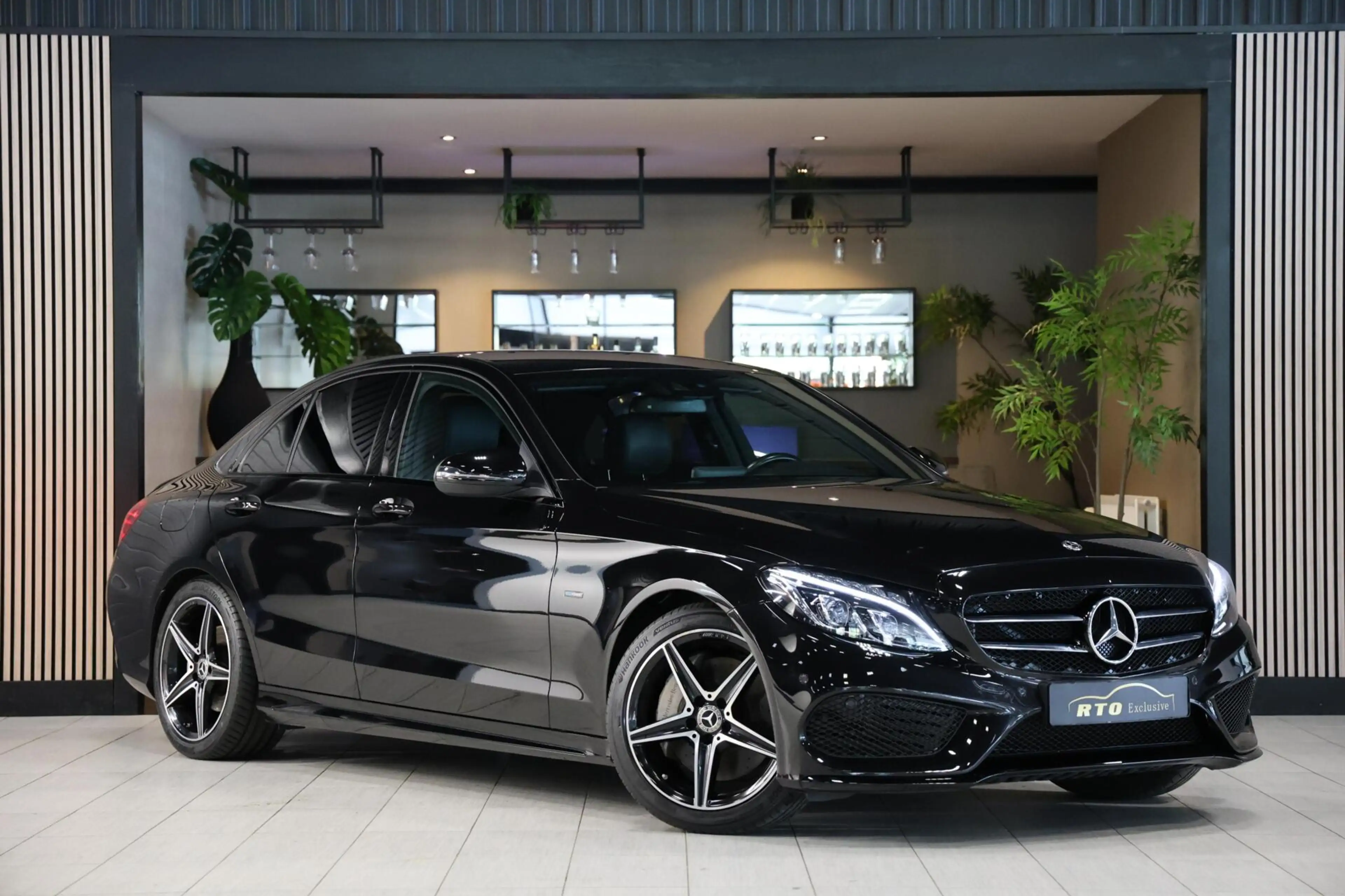 Mercedes-Benz C 350 e AMG|Luchtvering|Night|Carplay|Leder — photo 7