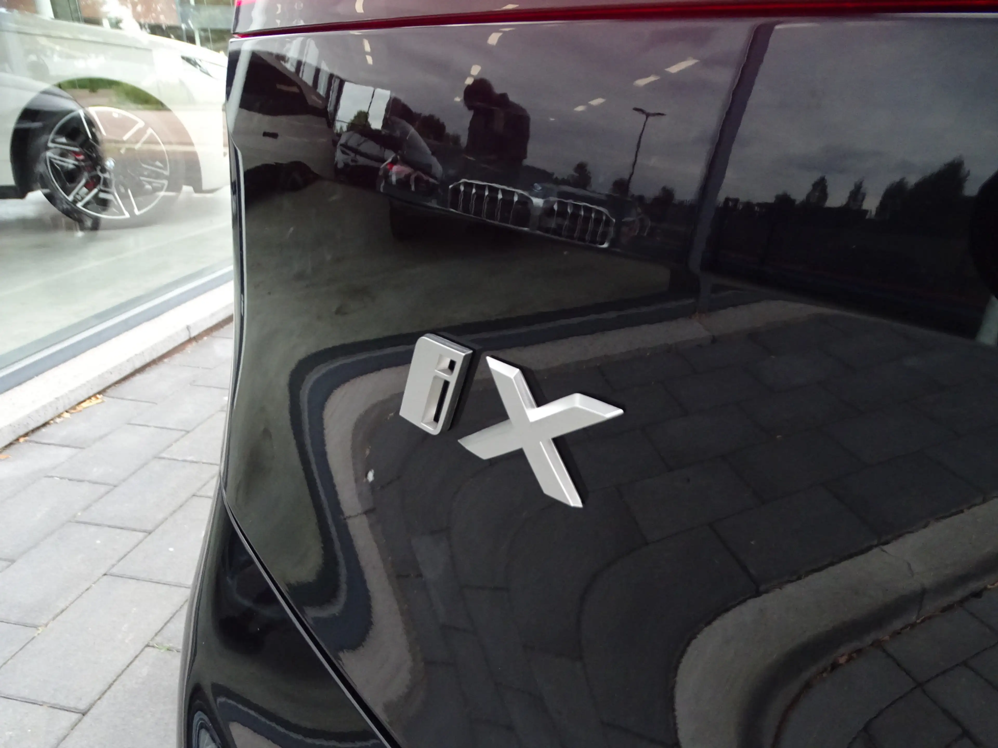 BMW iX xDrive45 Innovatiespakket Harman/Kardon M Sportpak — photo 21