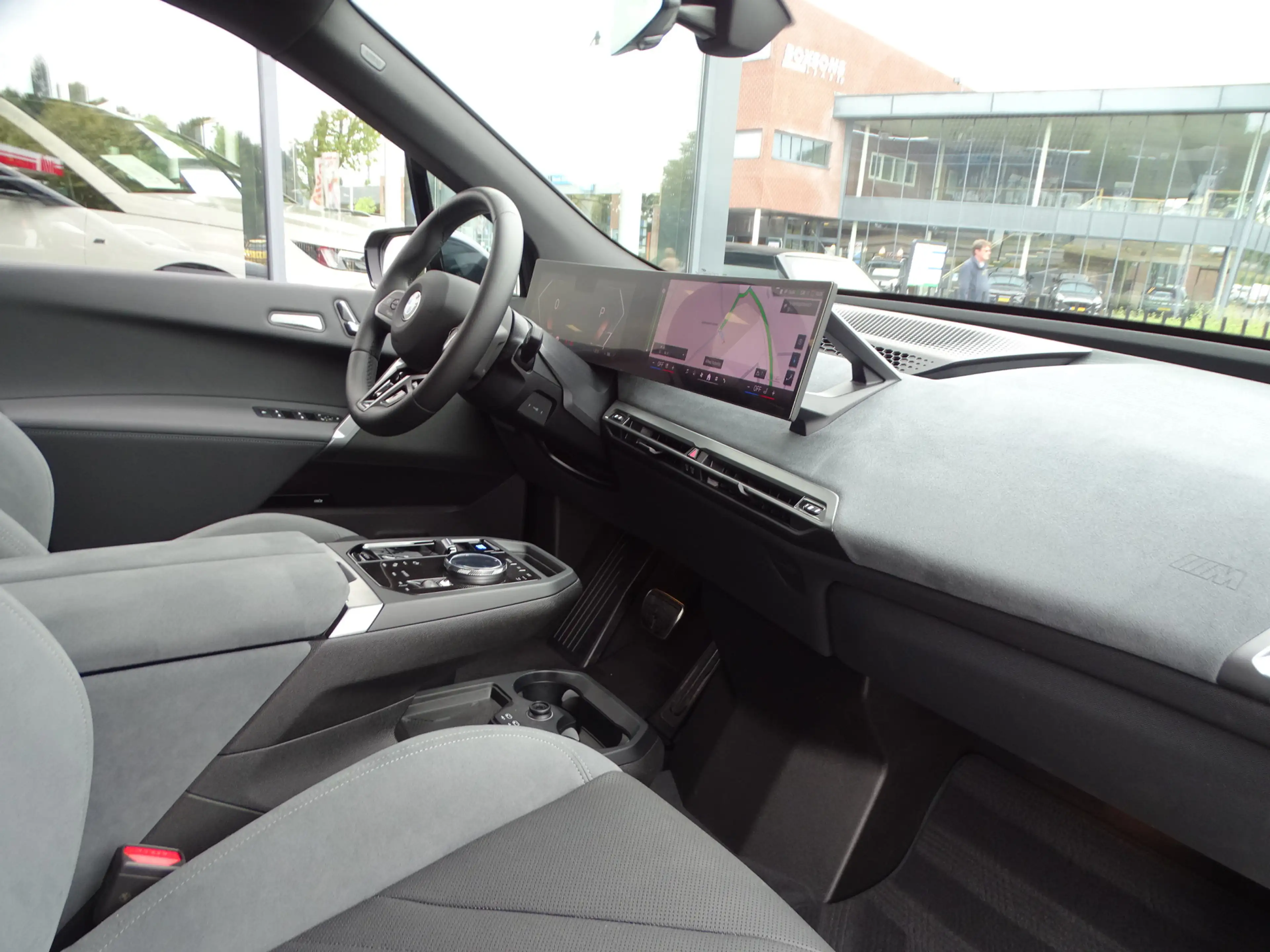 BMW iX xDrive45 Innovatiespakket Harman/Kardon M Sportpak — photo 42