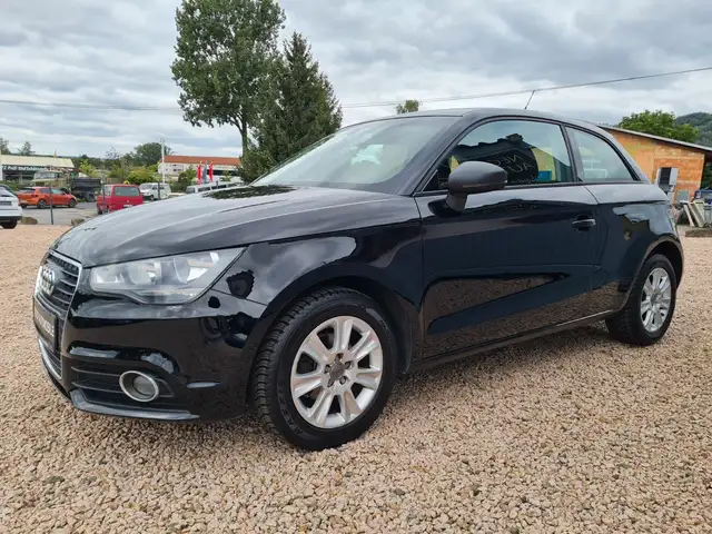 Audi A1 attraction/TÜV NEU