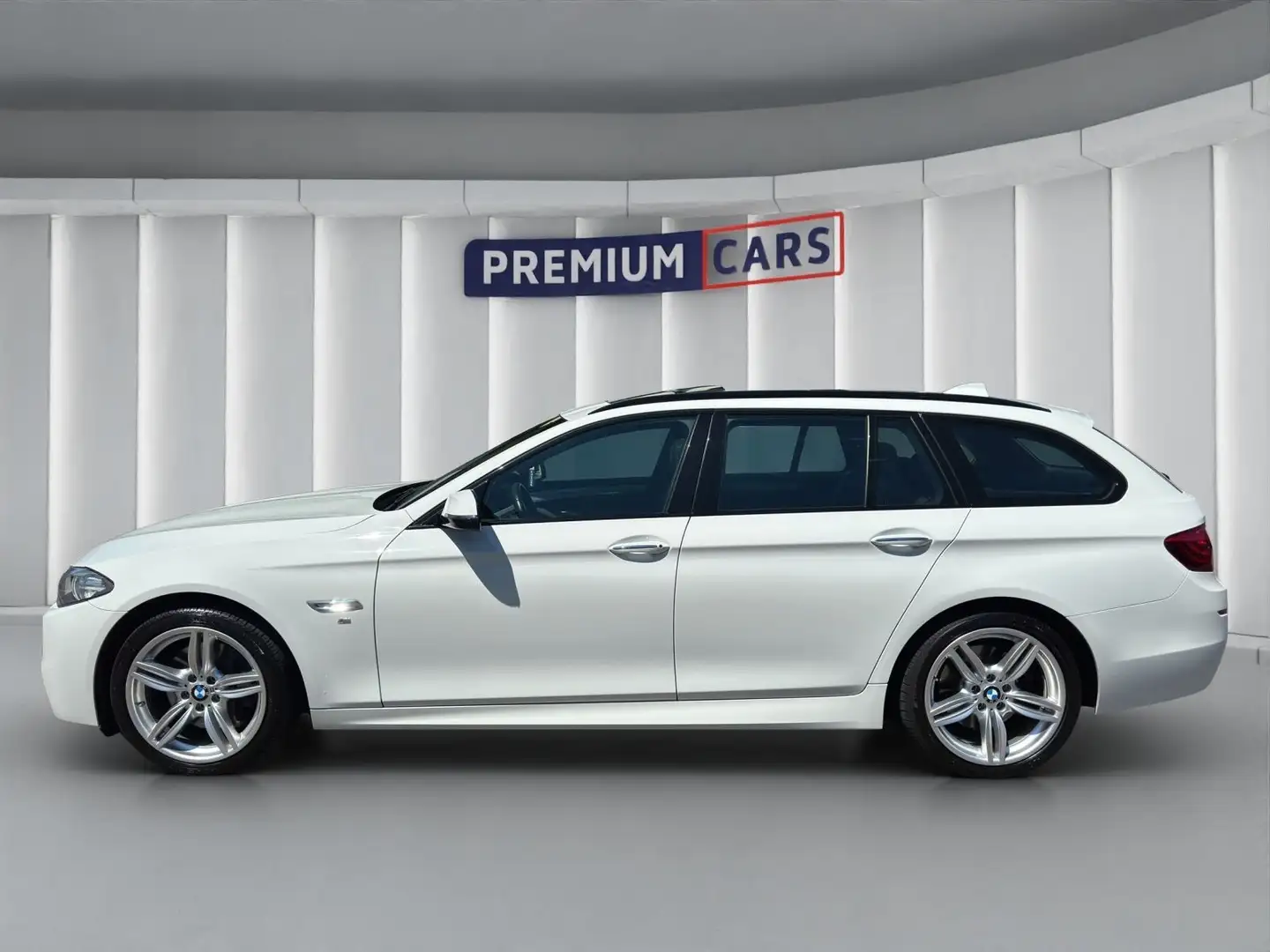 BMW 525 d Touring M-Sport *Garantie*Finanzierung* Weiß - 2