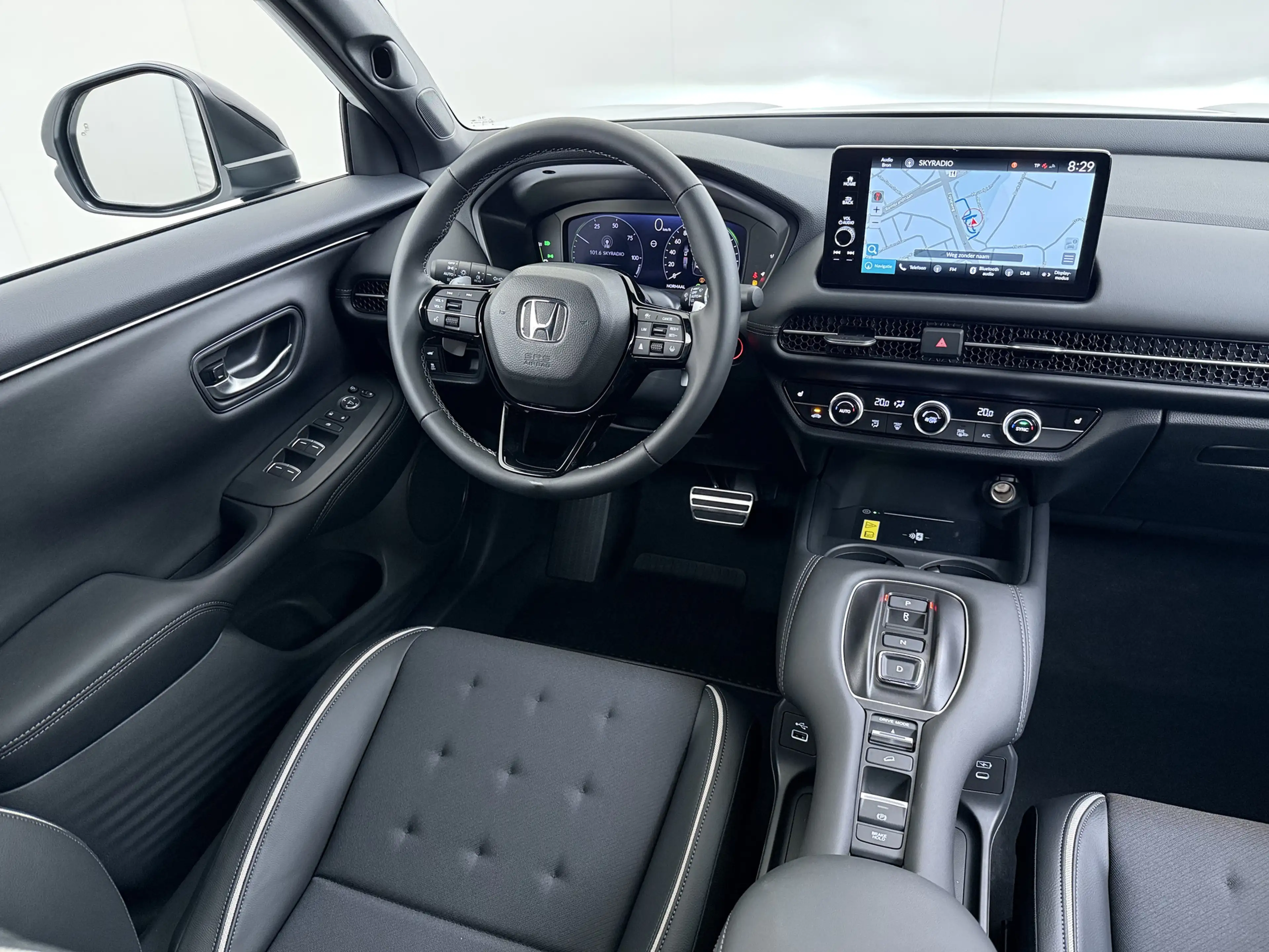 Honda ZR-V 2.0 Full Hybrid 184pk Aut Sport — photo 24