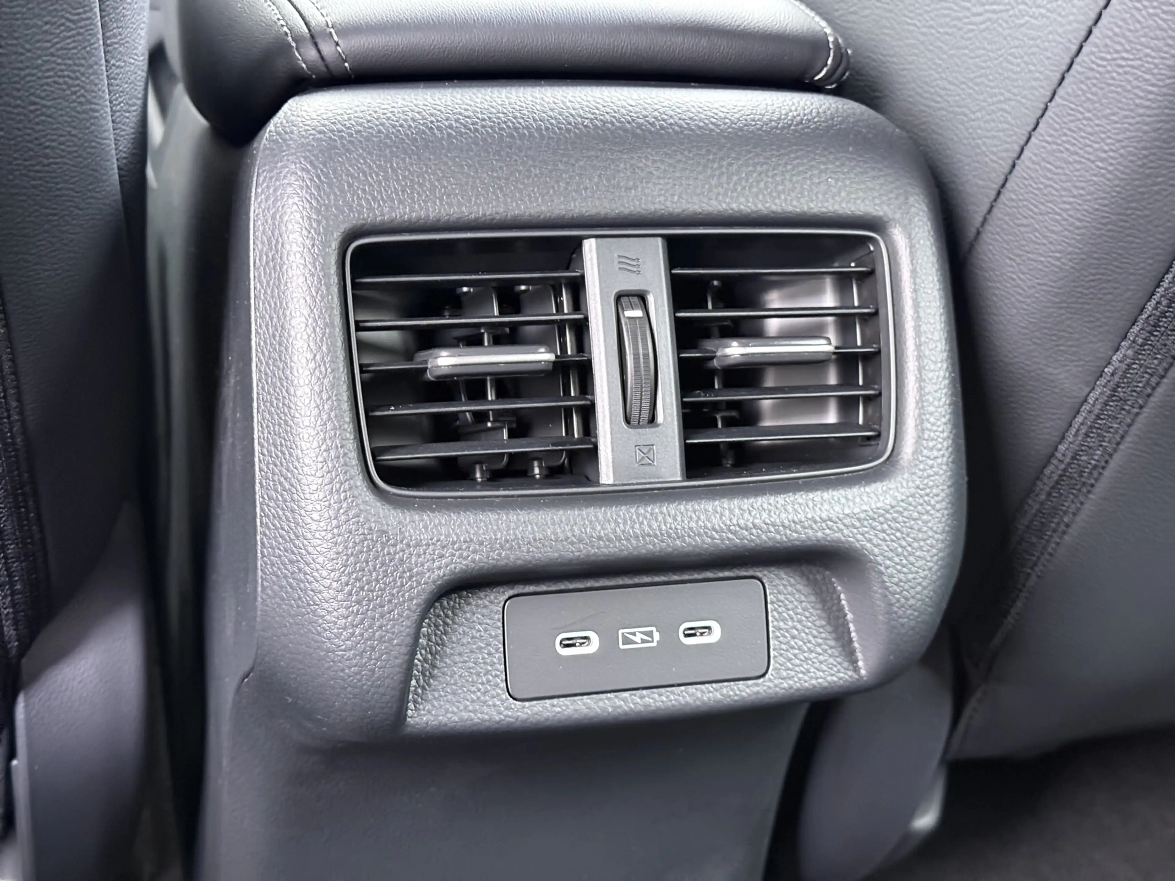 Honda ZR-V 2.0 Full Hybrid 184pk Aut Sport — photo 22